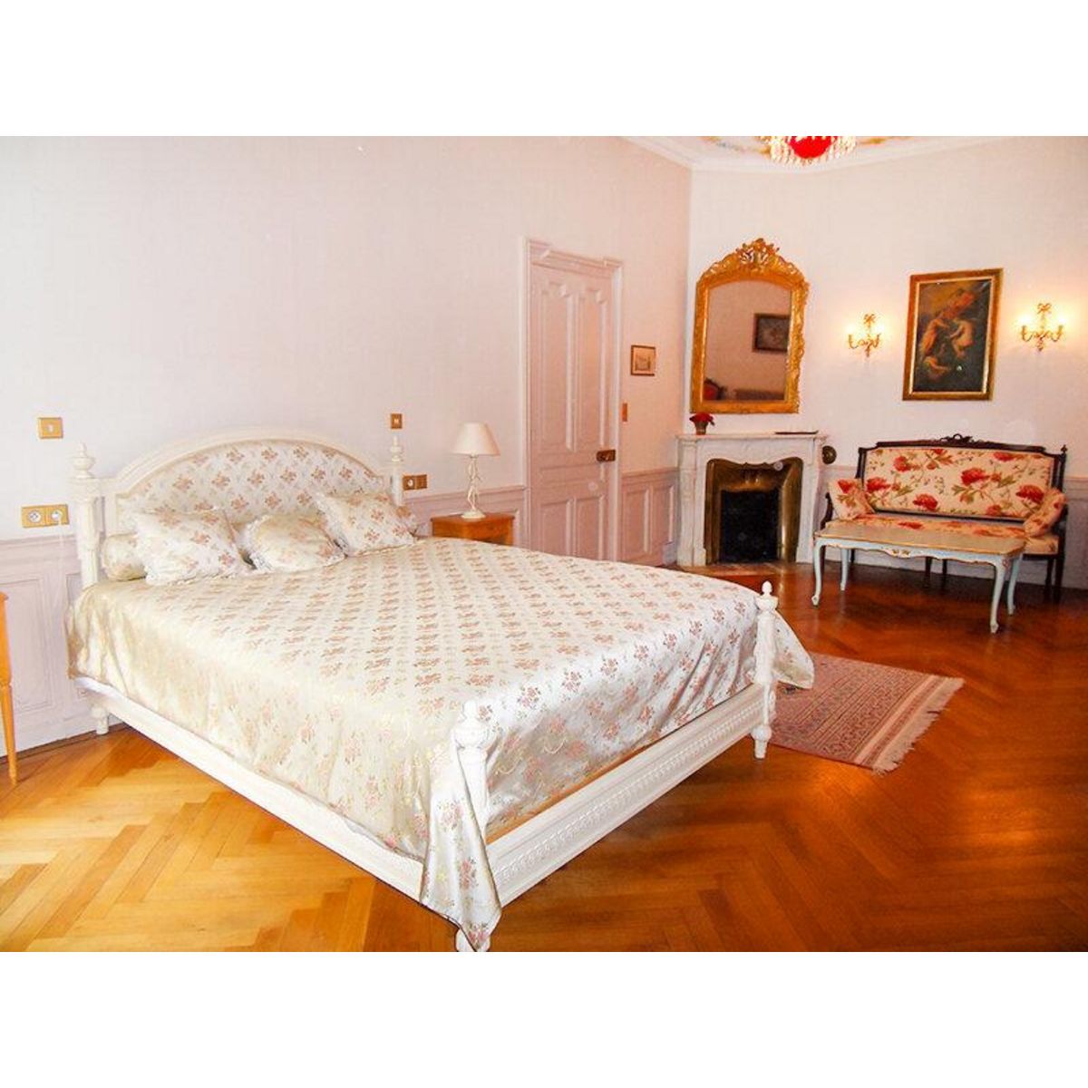 Smartbox Séjour romantique avec dîner dans un château près de Roanne - Coffret Cadeau Séjour