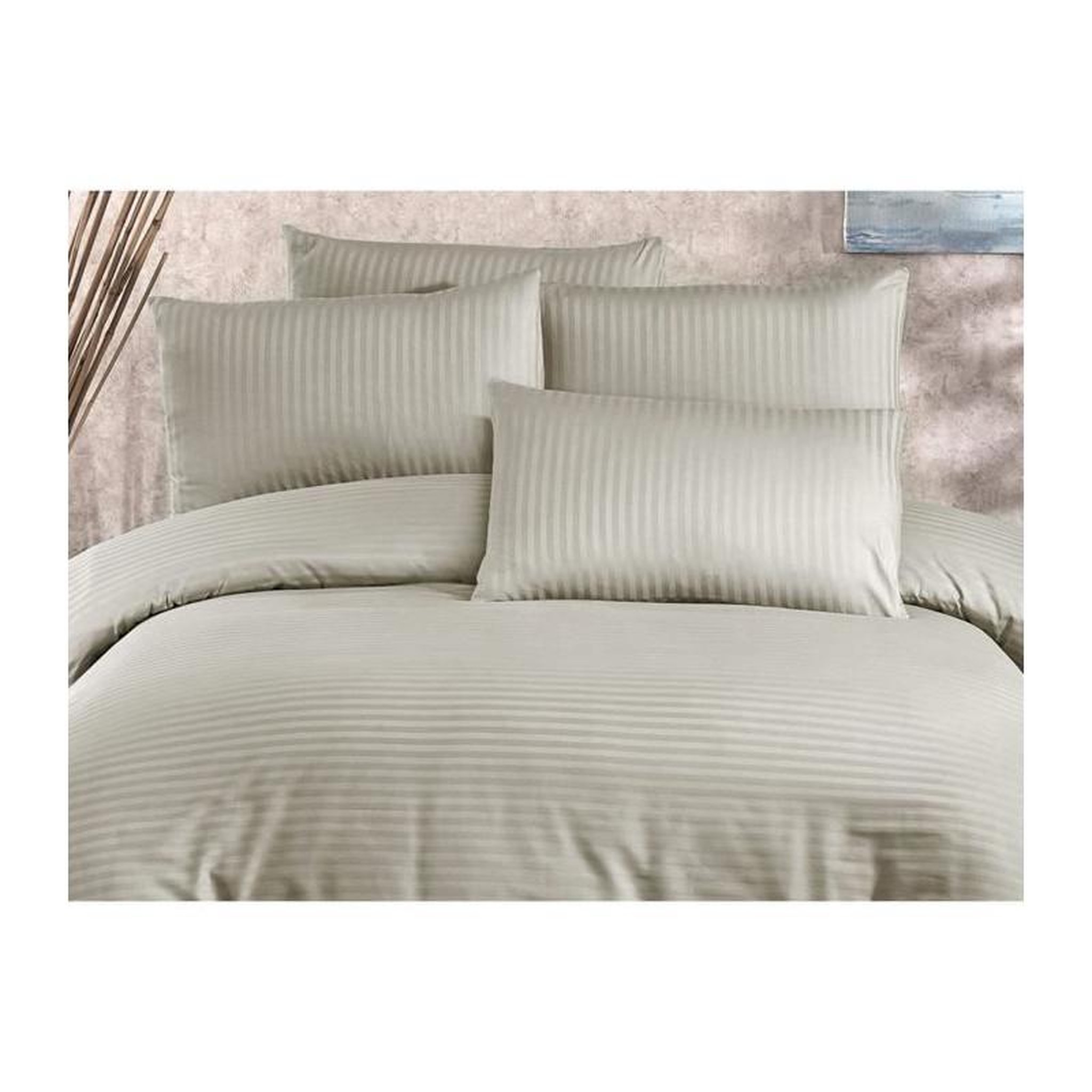 Voir la diapositive 3 : GENERIQUE Parure de lit - 1 housse de couette 220x240 cm + 2 taies d'oreiller 60x60 cm - 70% polyester, 30% coton - Cappuccino