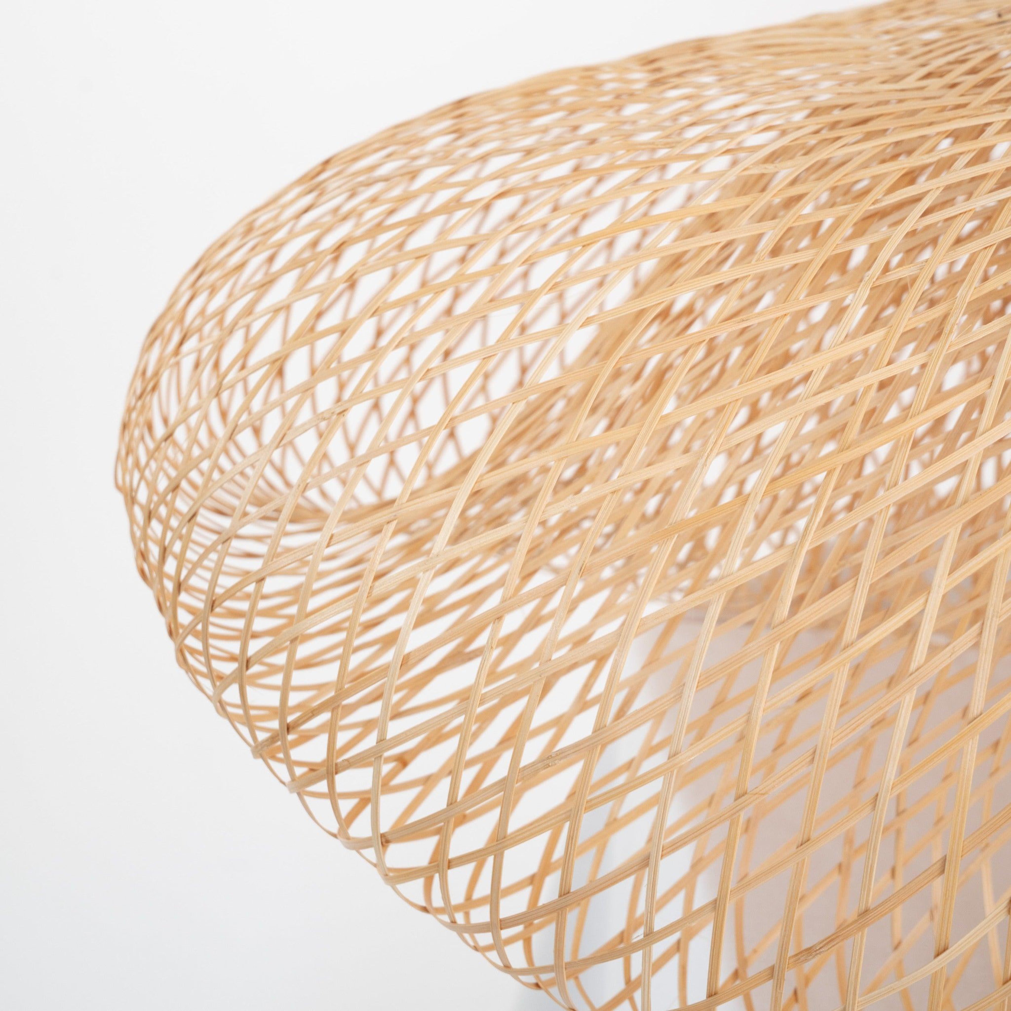 Voir la diapositive 6 : MAISON PAVANE Suspension en bambou naturel d88 cm-anya