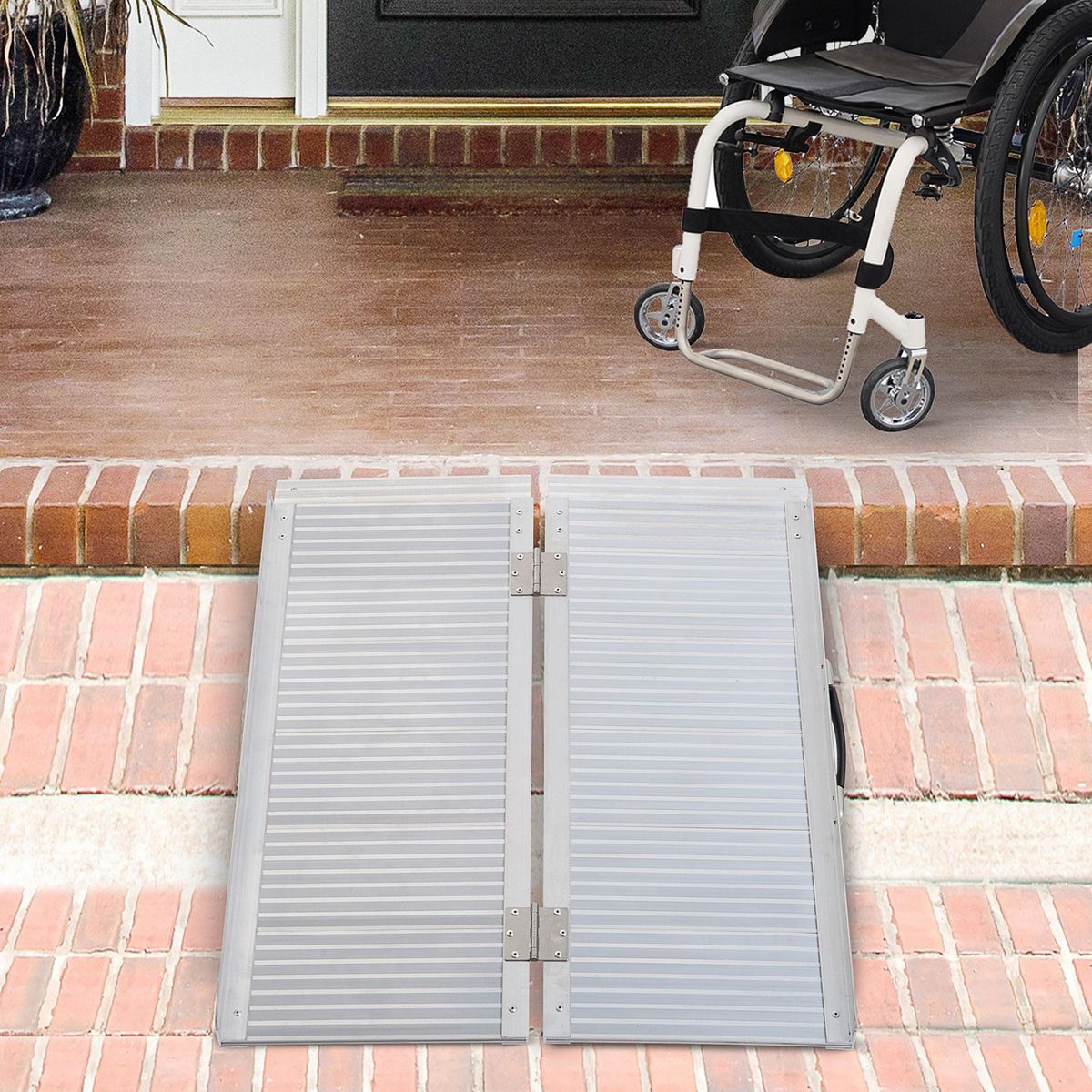 HOMCOM Rampe de fauteuil roulant rampe de chargement antidérapante pliable avec bordures de sécurité max. 270 Kg alu