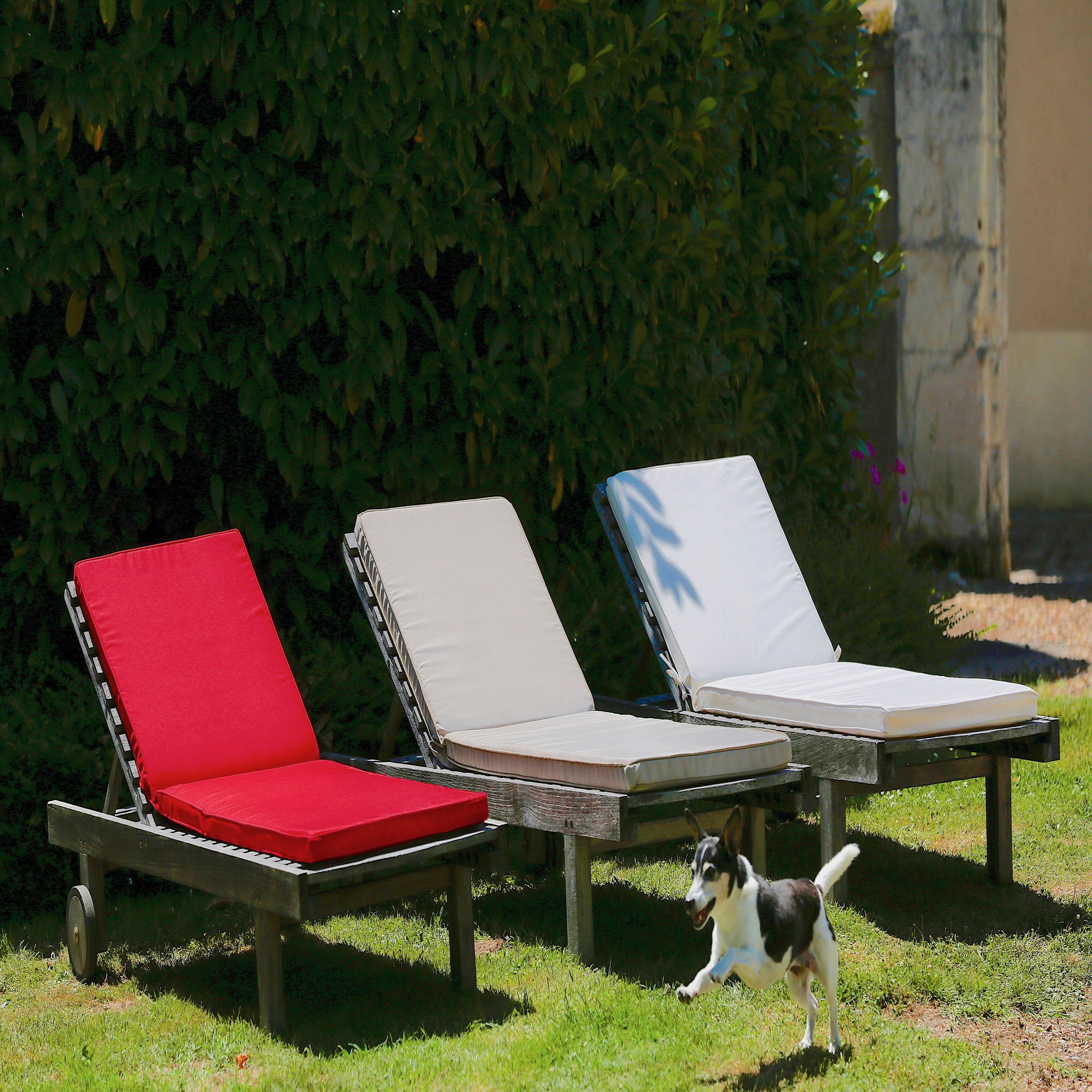 Voir la diapositive 2 : Coussin pour bain de soleil rouge carmin MONTE CARLO