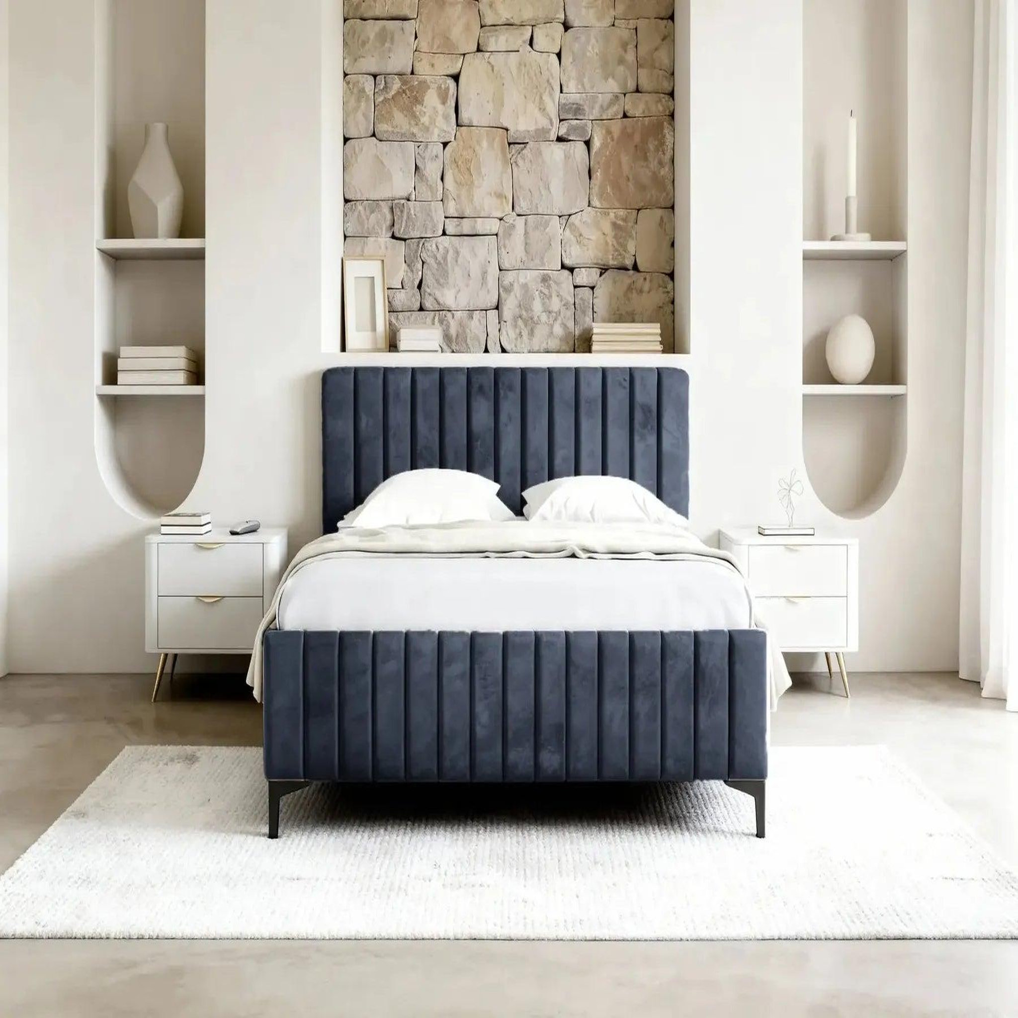 Voir la diapositive 3 : CASANOVA PARIS Eden - lit coffre tissu velours