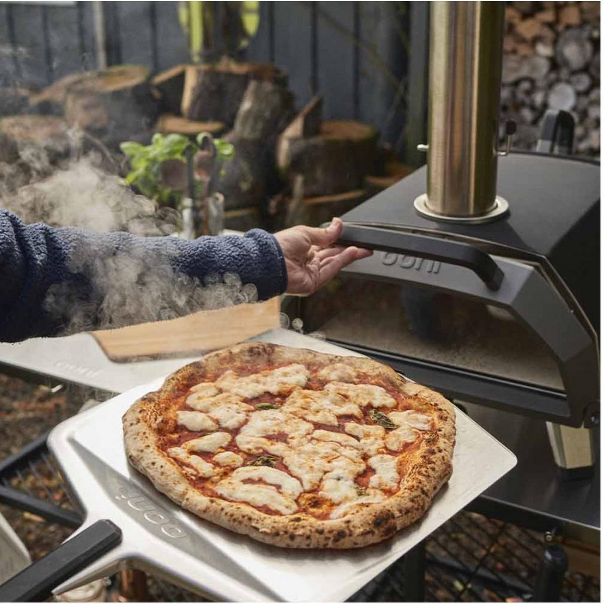 Voir la diapositive 6 : OONI Four à pizza 42,5 x 62,5 cm acier inox - uu-p35400