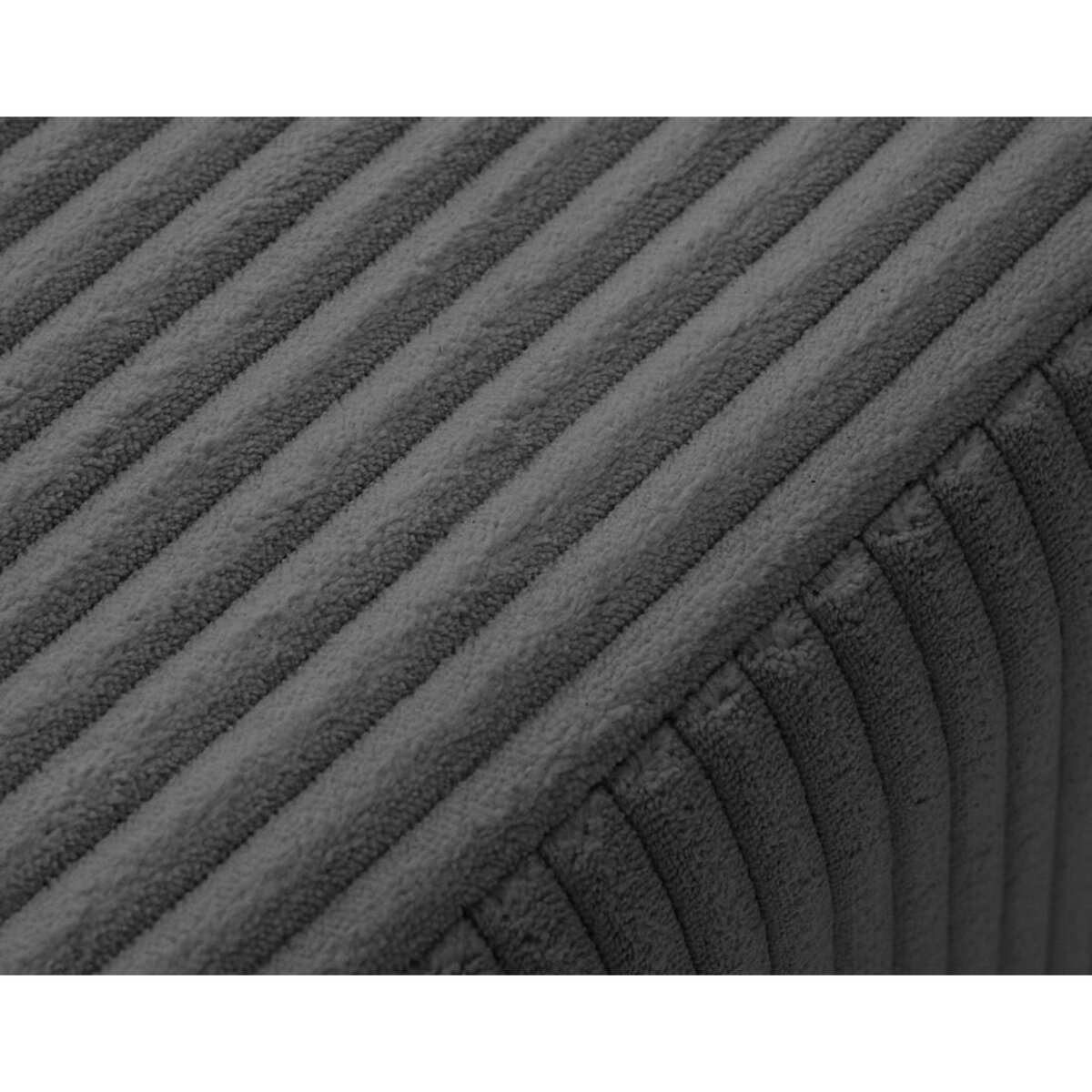 LISA DESIGN Pivoine - fauteuil en velours côtelé