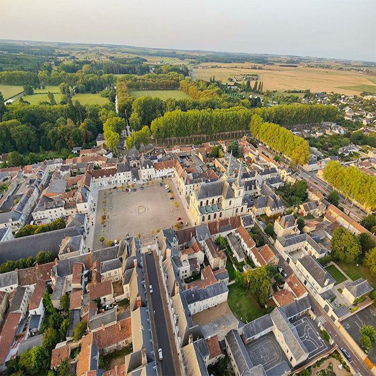 Smartbox Vol en montgolfière près de Poitiers - Coffret Cadeau Sport & Aventure