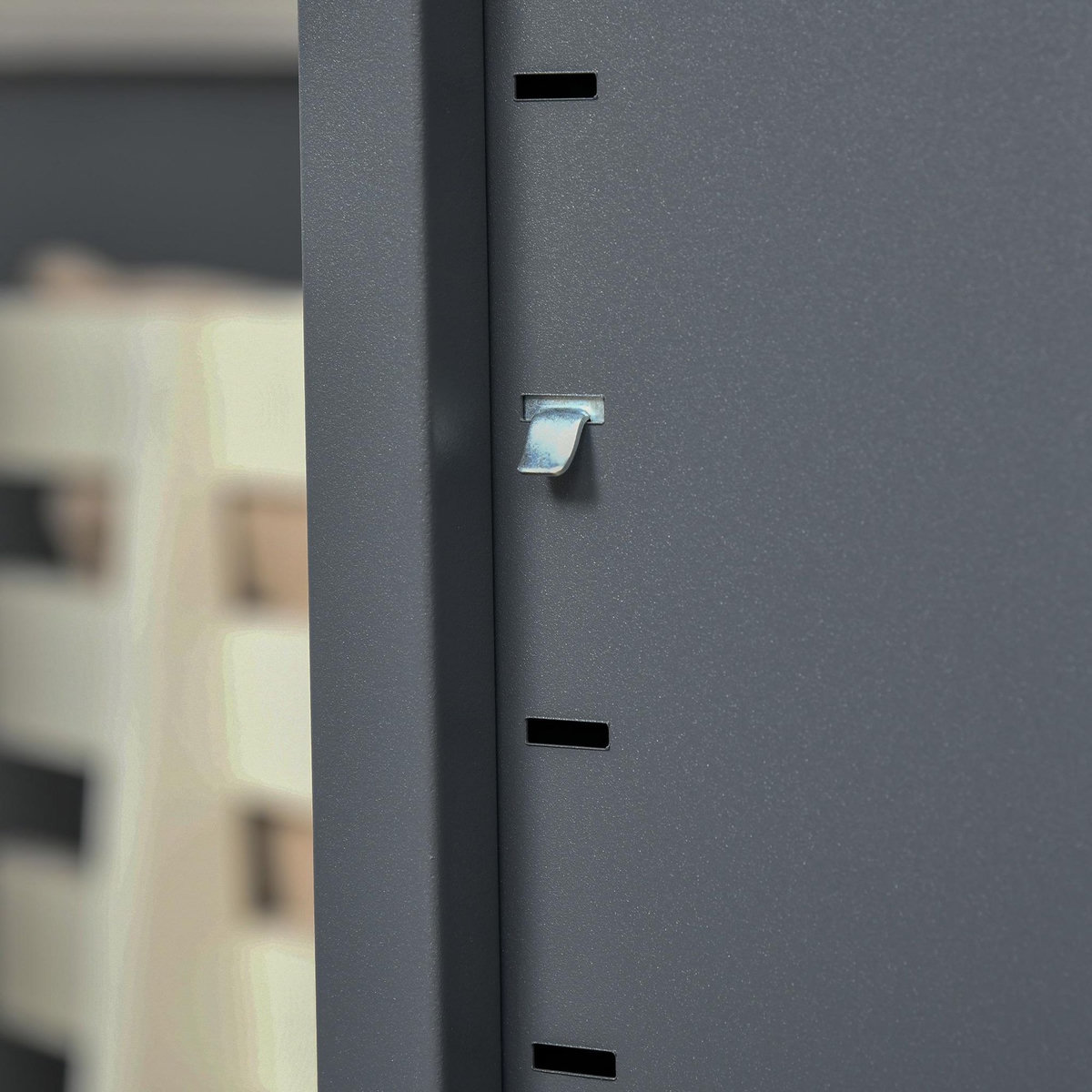 HOMCOM HOMCOM Armoire de rangement métal design industriel - 2 étagères - structure piètement tôle métal gris anthracite