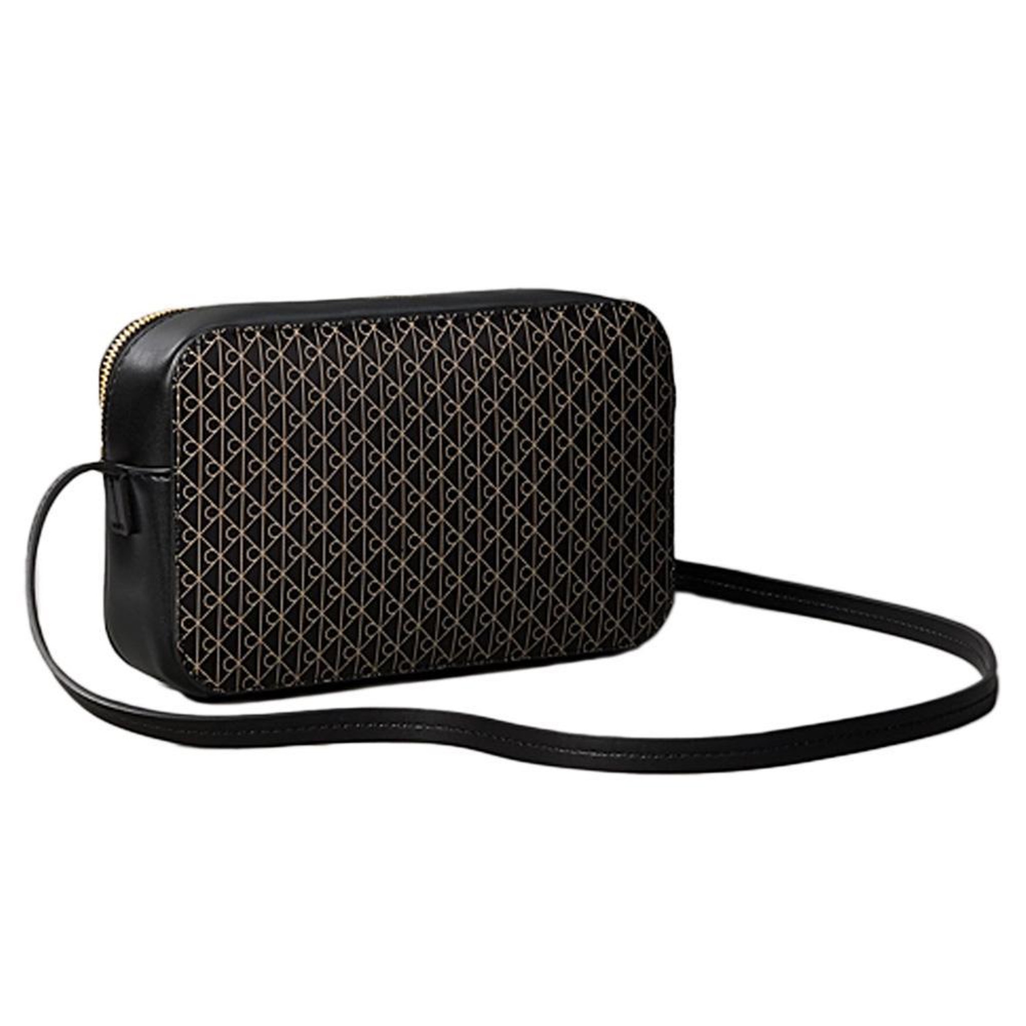 Voir la diapositive 2 : CALVIN KLEIN JEANS Sac à bandoulière Noir Femme Calvin Klein Jeans Emblem Aop Elongated