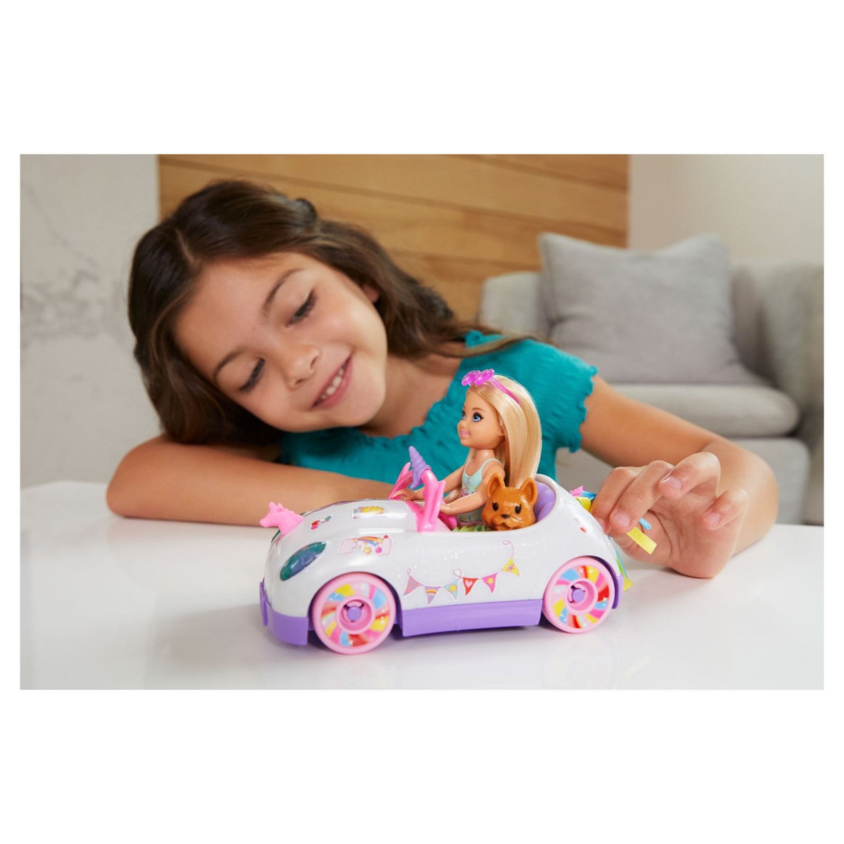 BARBIE Poupée Barbie Chelsea et sa décapotable licorne