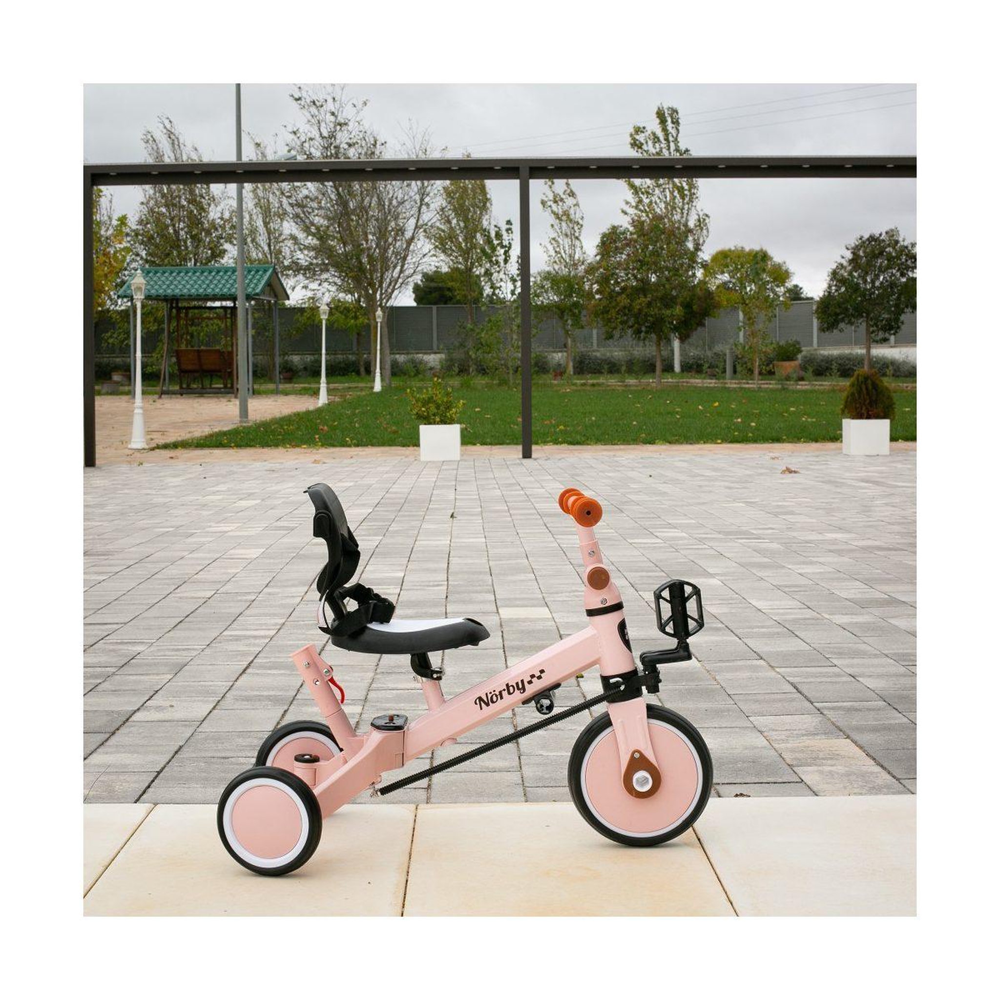 Voir la diapositive 2 : INTERBABY Tricycle évolutif multifonction  - rose - canne parentale