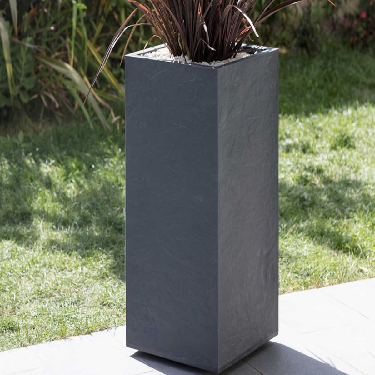Eda Pot de fleurs carré Haut Volcania - 39,5 x 39,5 x 80 cm - 31 L - Gris anthracite - Eda