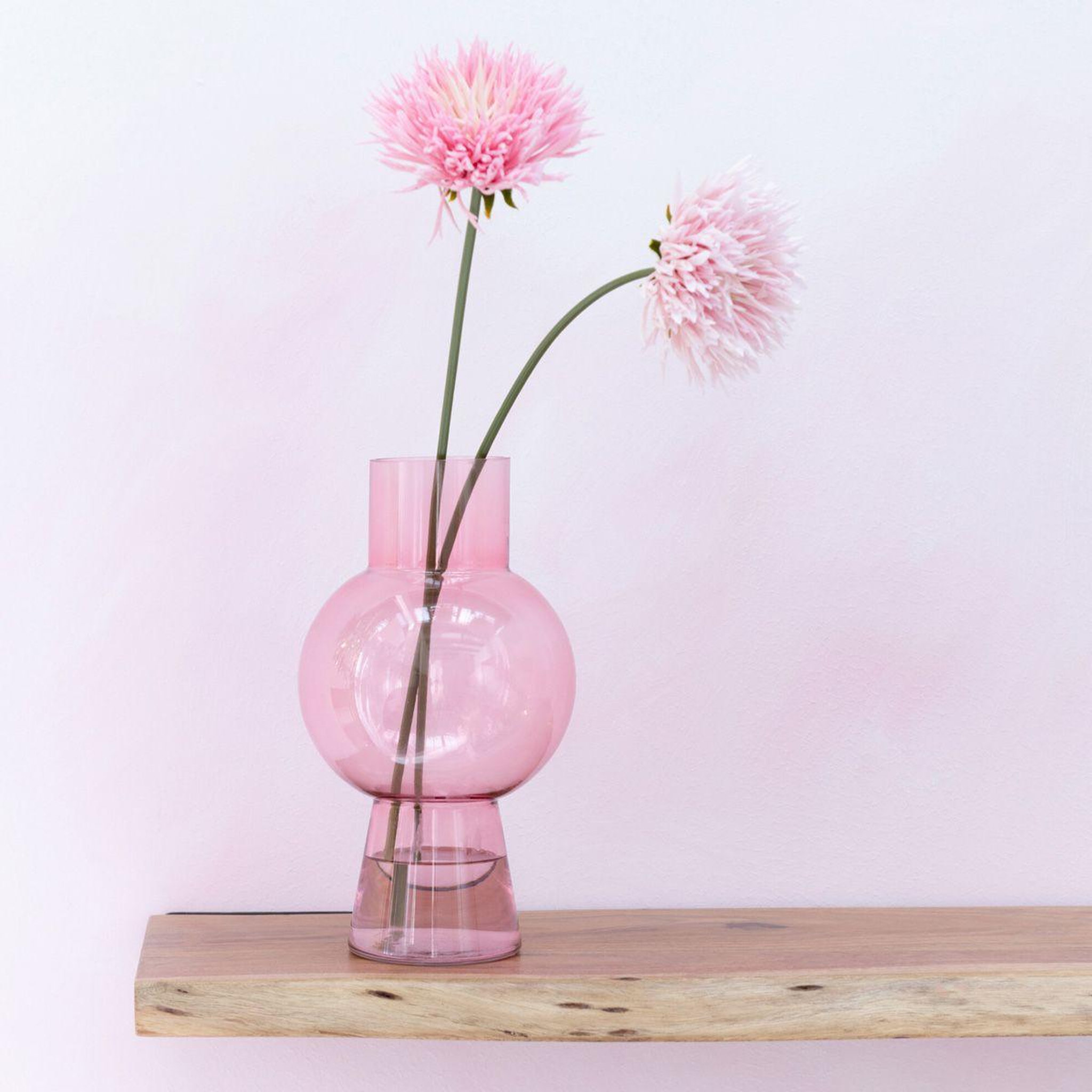Voir la diapositive 3 : J-LINE Vase boule en verre  pinky perfect  31cm rose clair