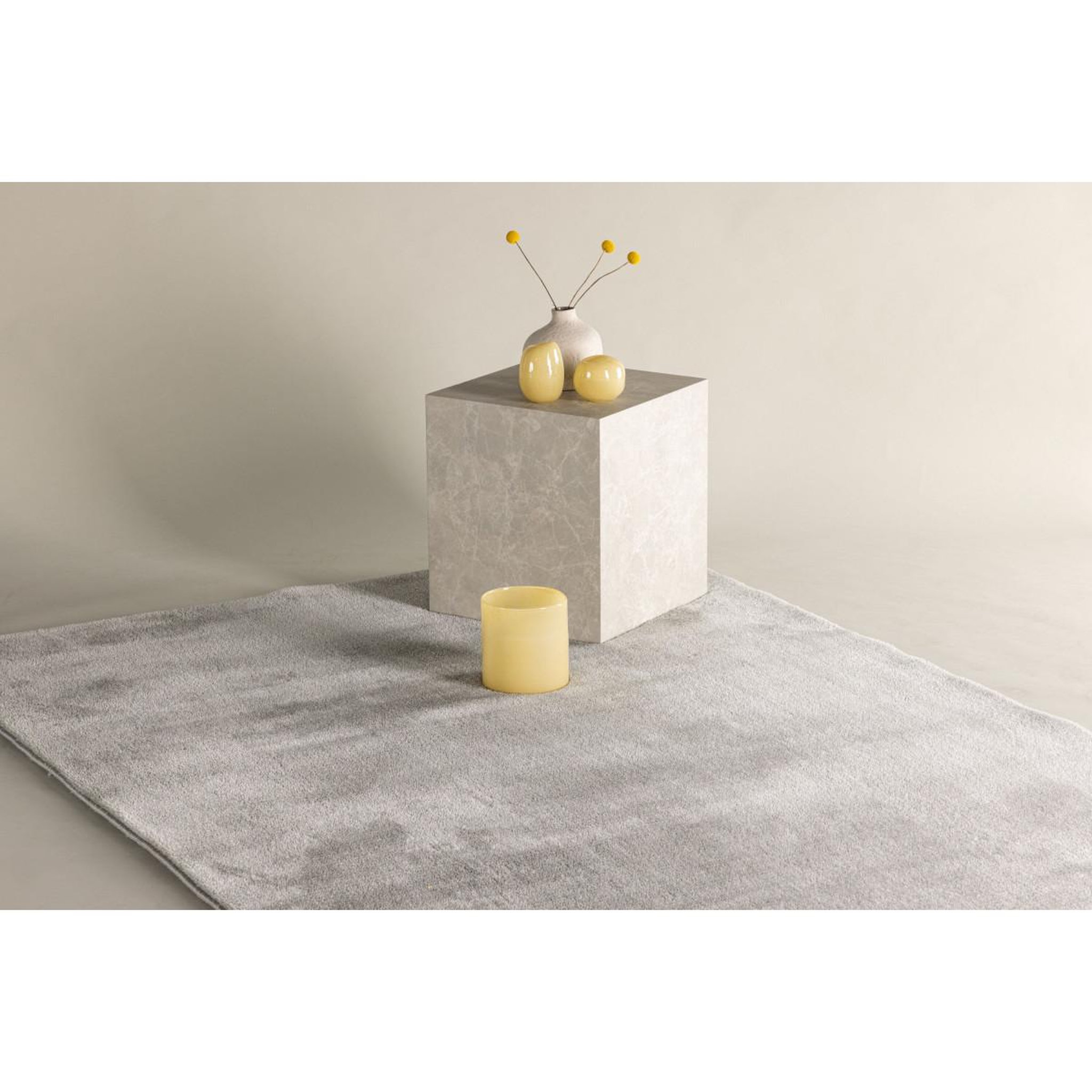 Voir la diapositive 4 : Paris Prix Tapis design uni  blanca  160x230cm gris clair