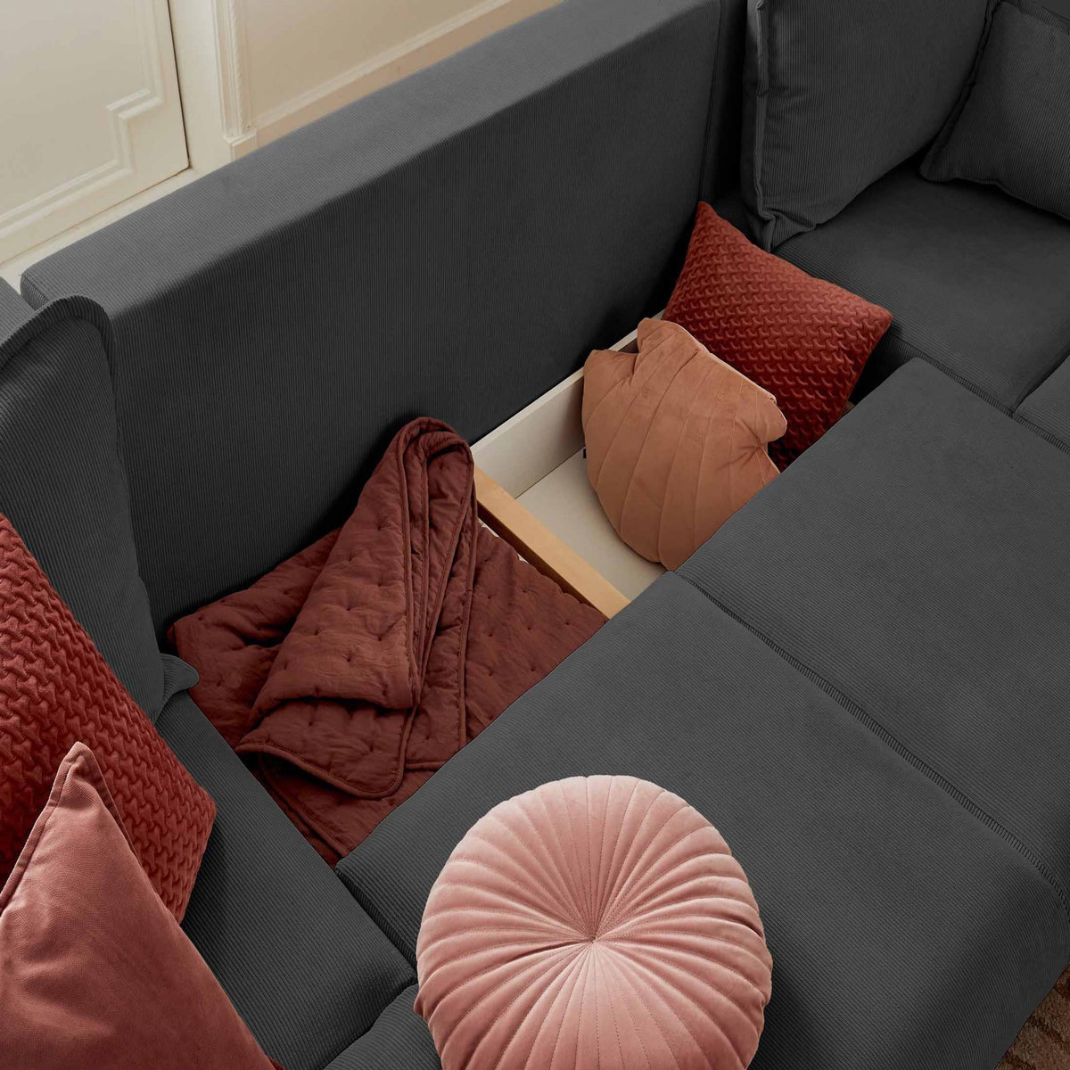 LISA DESIGN Albane - canapé panoramique en u - 7 places - convertible avec coffre - en velours côtelé