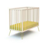 JURABABY Lit bébé ONLY en bois. Coloris disponibles : Jaune, Gris, Orange