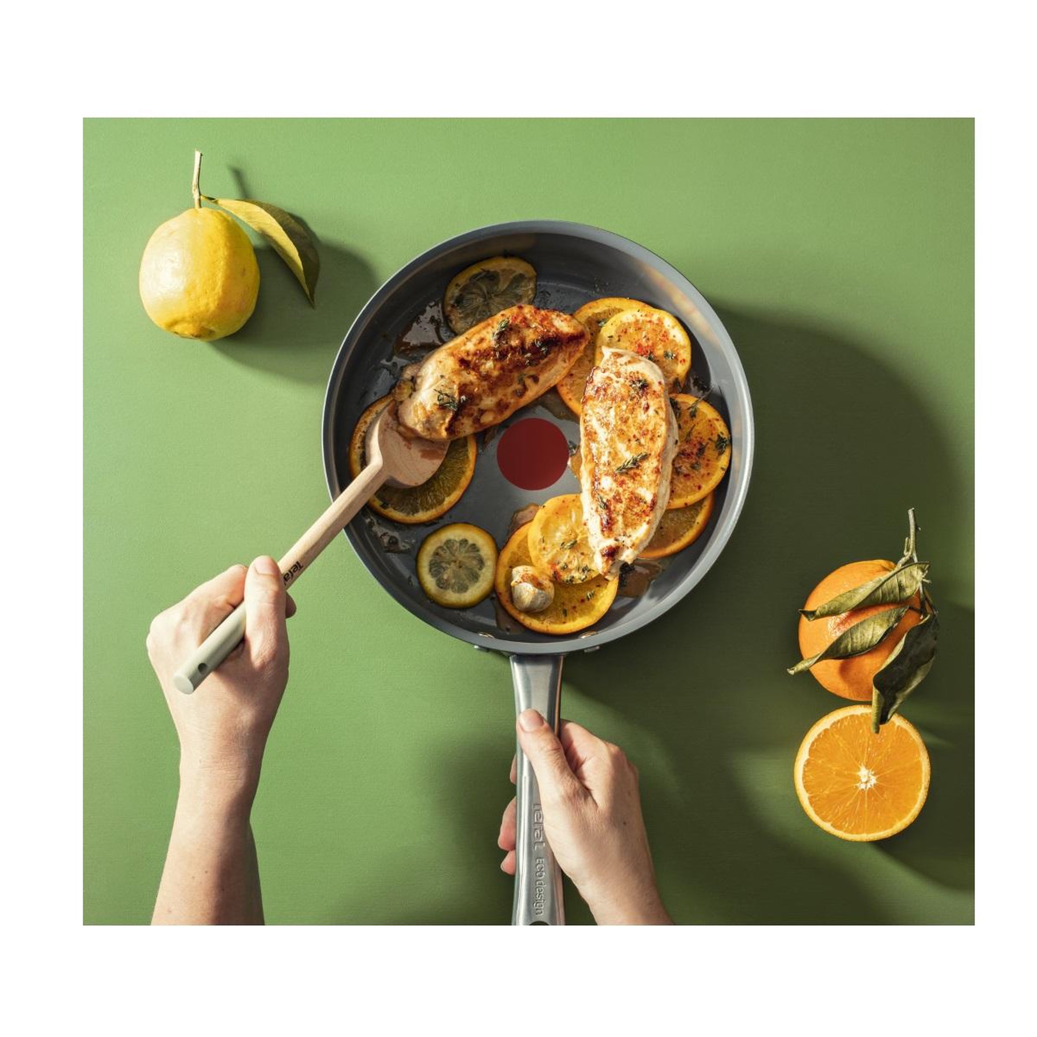 Voir la diapositive 6 : TEFAL Sauteuse manche fixe renew+ 24cm avec couvercle