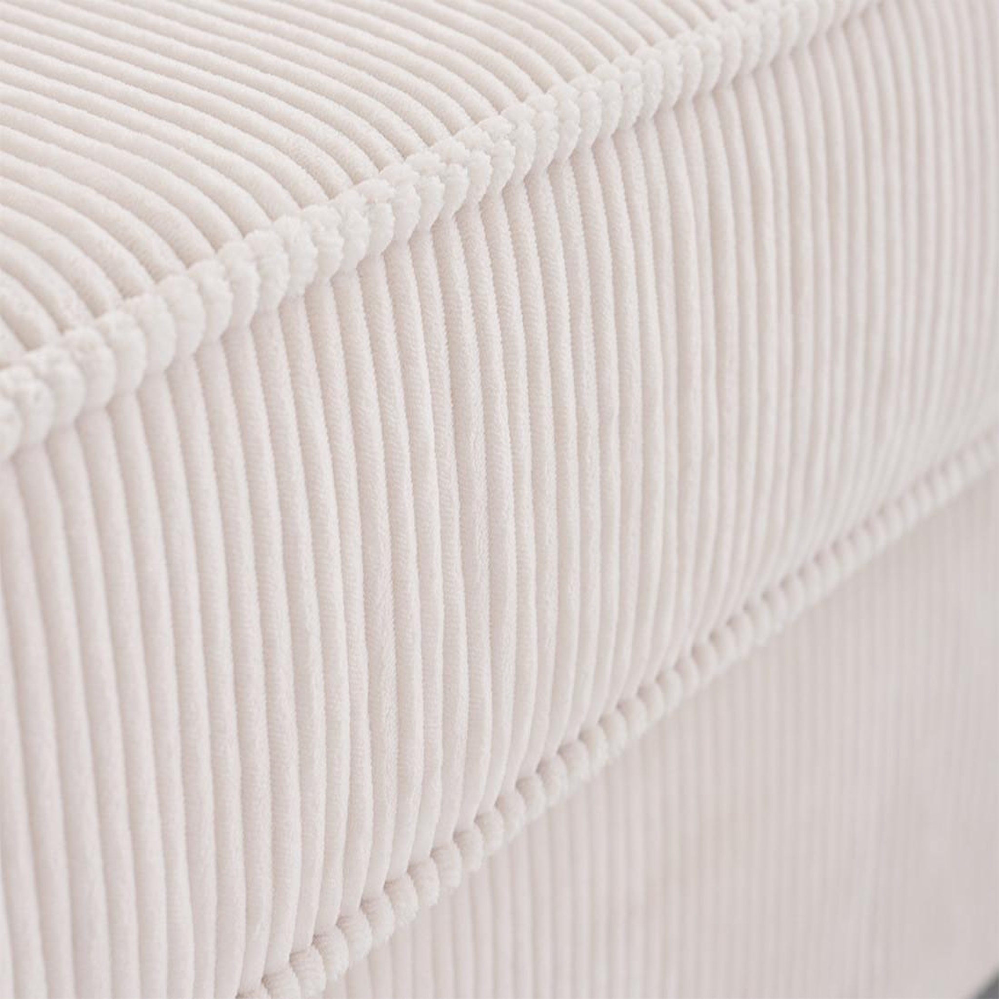 Voir la diapositive 3 : LISA DESIGN Jake - canapé déhoussable d'angle droit 5 places en velours côtelé