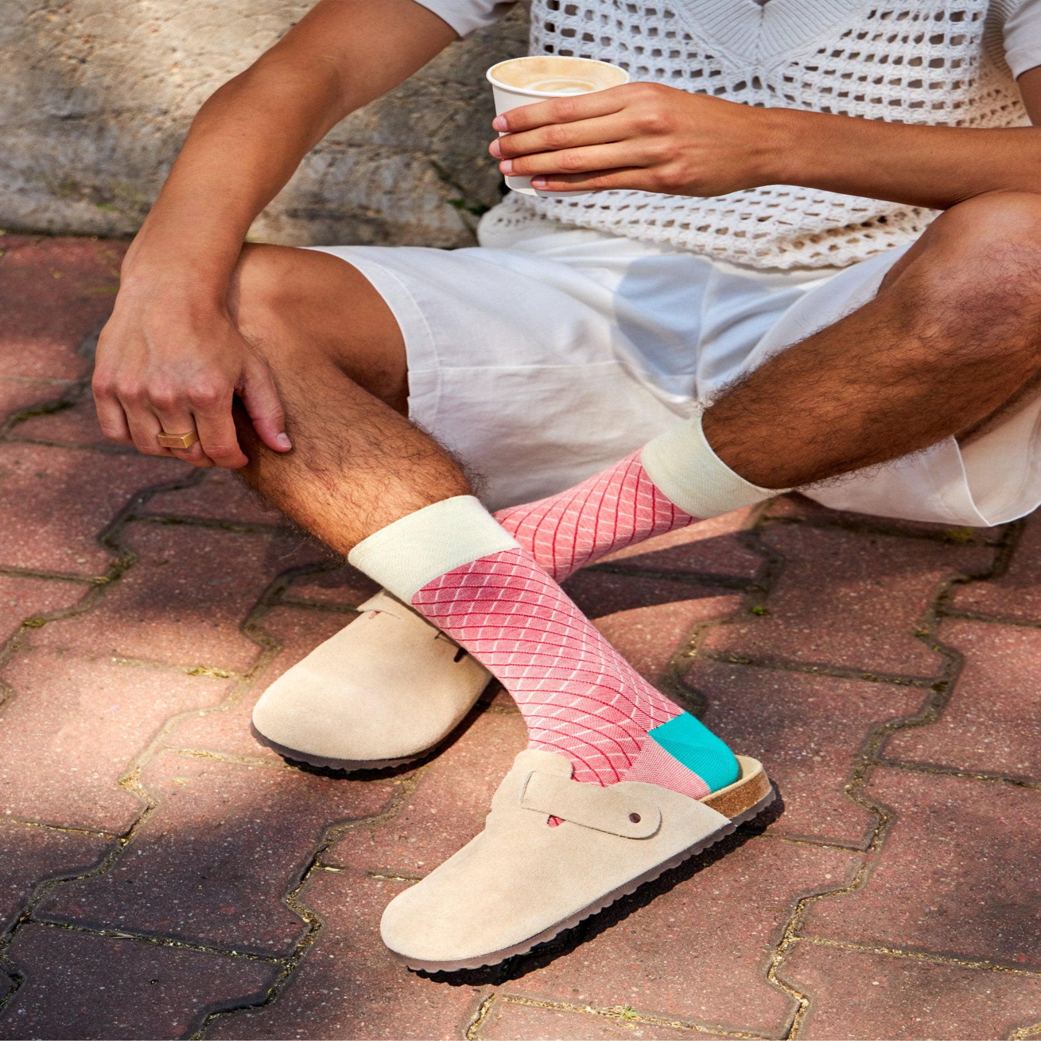 Voir la diapositive 2 : DEDOLES Chaussettes bambou jacquard turquoise et rouge