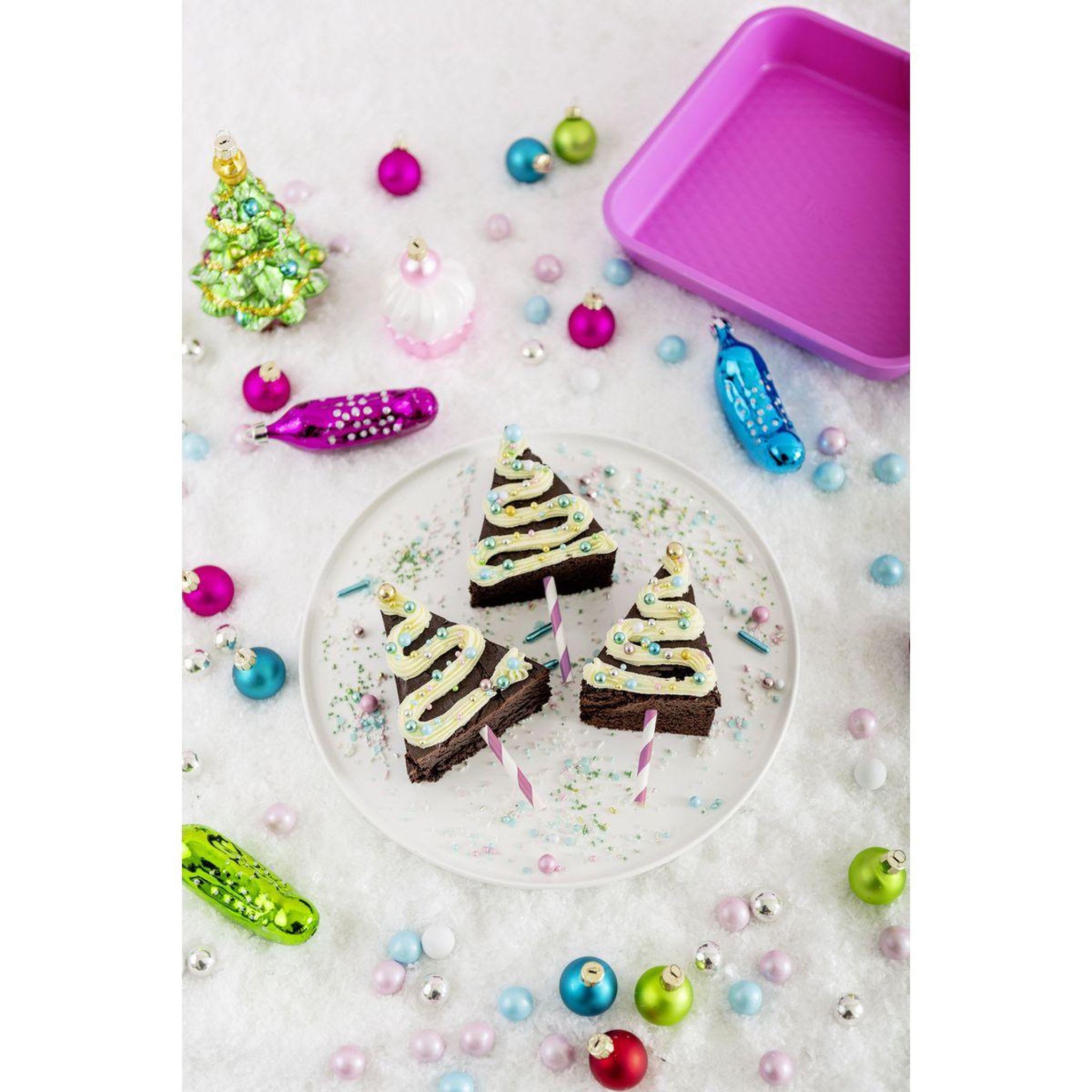 Voir la diapositive 6 : TASTY Ensemble de 4 moules fuchsia de 23 à 38 cm tasty pâtisserie