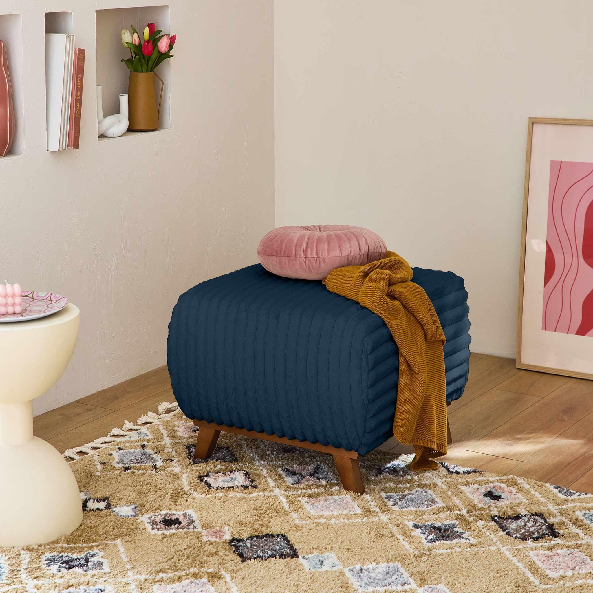 Voir la diapositive 5 : BEST MOBILIER Cristal - canapé 3 places - convertible avec coffre et pouf - en fausse fourrure côtelée