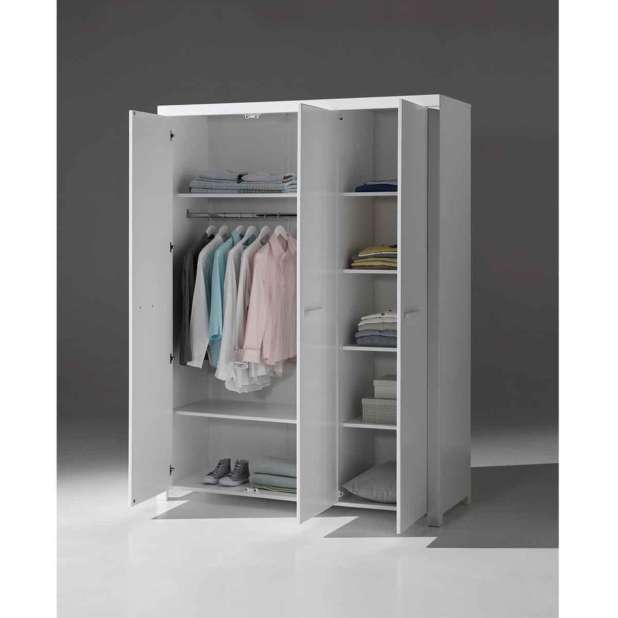 Voir la diapositive 2 : Paris Prix Armoire 3 portes  erik  205cm blanc