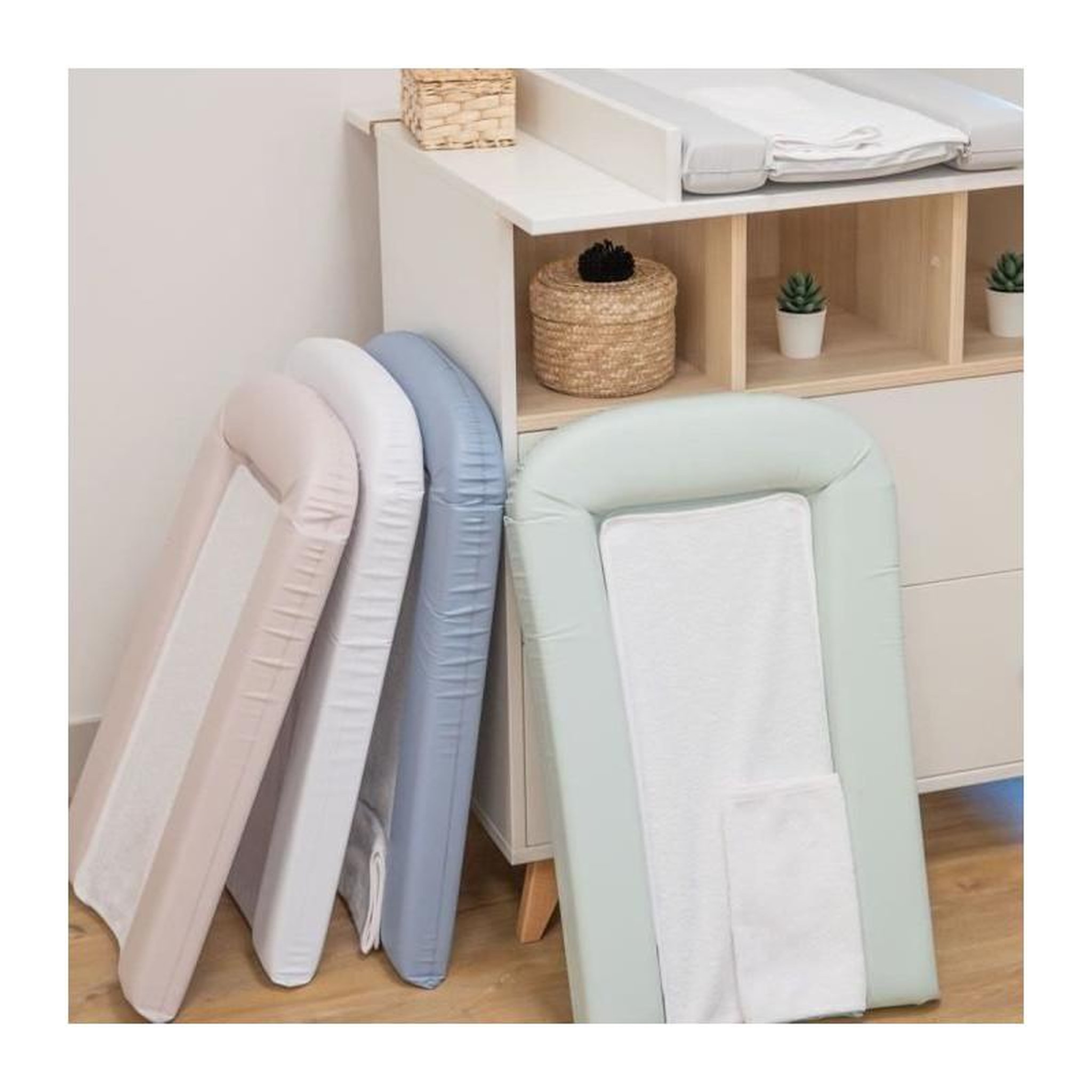 Voir la diapositive 3 : DOMIVA MATELAS a LANGER PVC AVEC 2 ÉPONGES AMOVIBLES/CONFORT 42x70 cm BLEUET