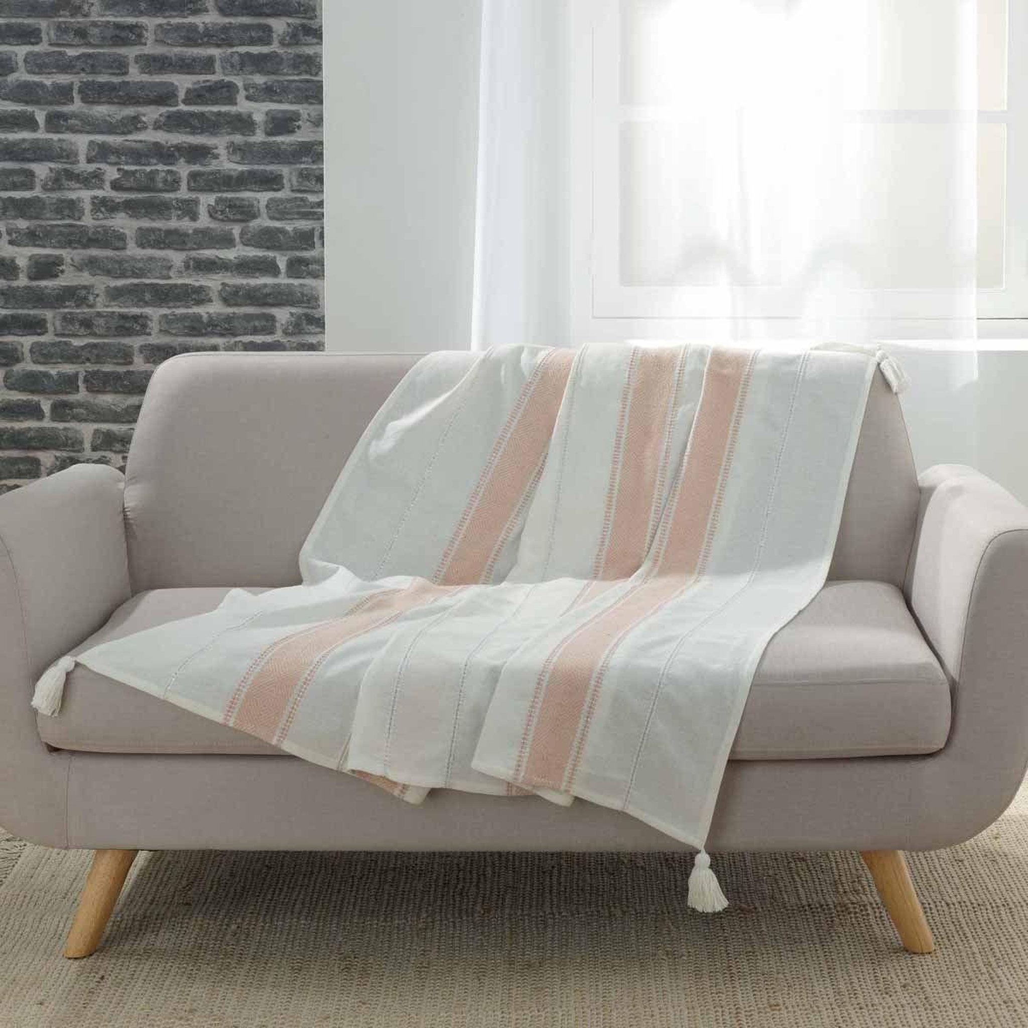 Douceur d'Intérieur Plaid à pompons  indira  125x150cm rose