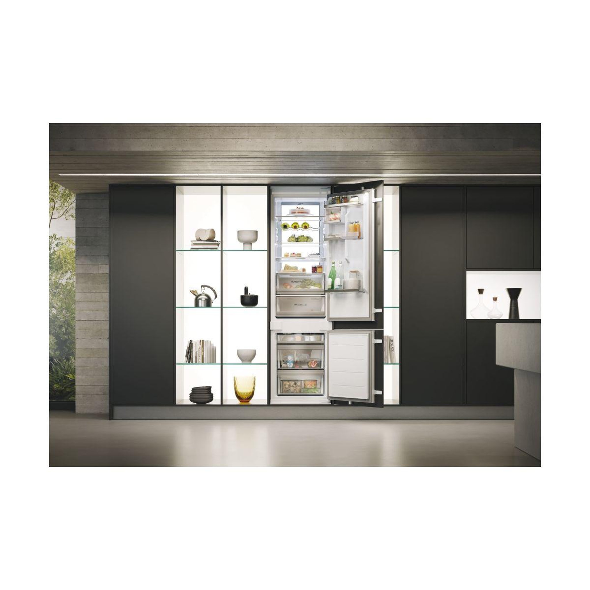 Voir la diapositive 4 : HAIER Réfrigérateur combiné encastrable hbw7519c