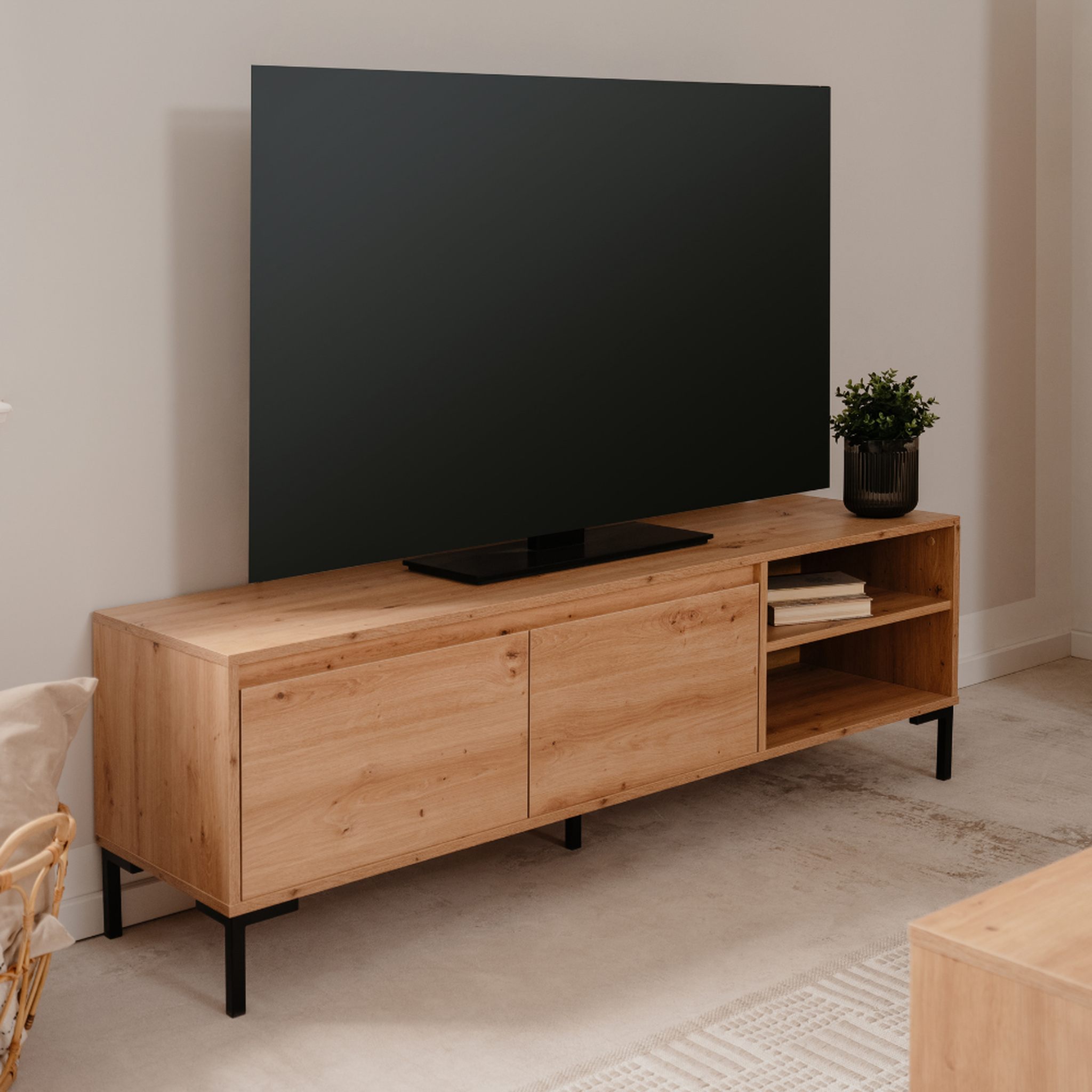 Voir la diapositive 2 : CONCEPT USINE Meuble tv en bois avec placard navi