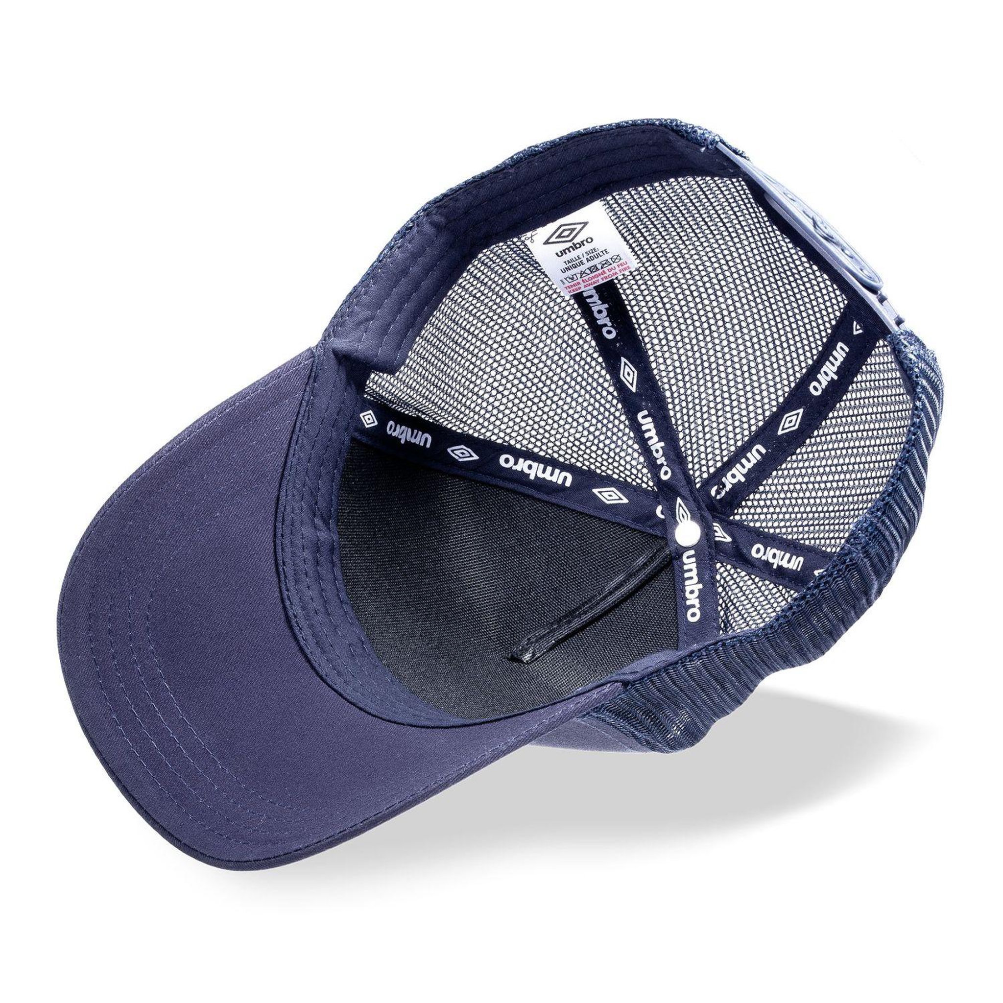 Voir la diapositive 5 : UMBRO Casquette baseball avec filet net