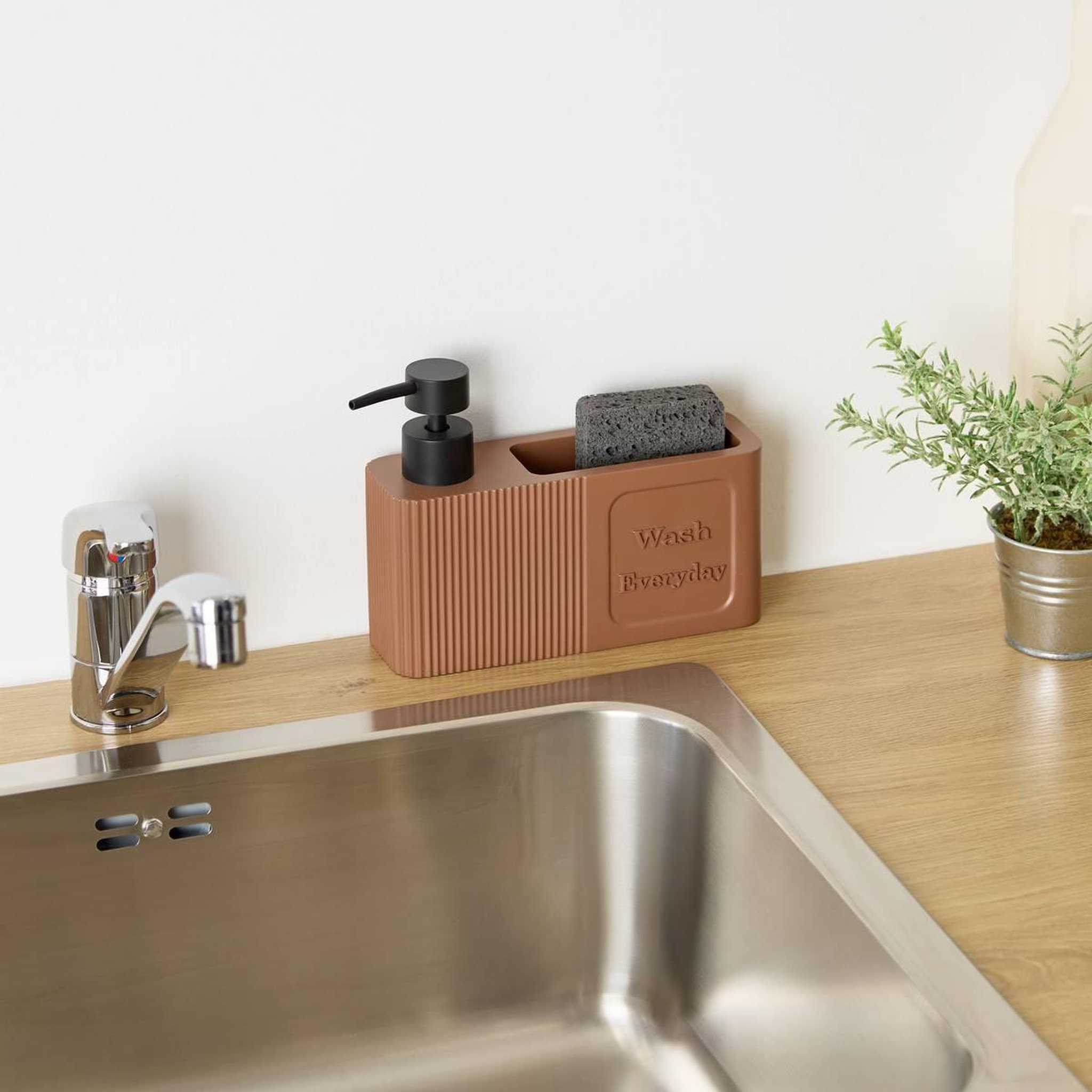 Voir la diapositive 4 : FIVE Distributeur de Savon Avec Éponge  Terra  19cm Marron
