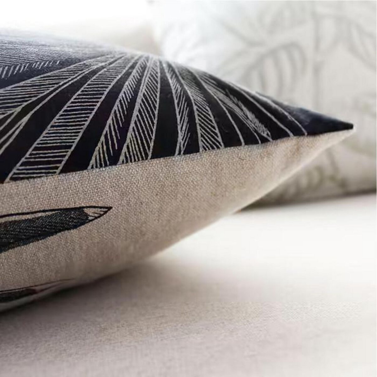 Paris Prix Coussin Déco Imprimé  Mambo  40x40cm Noir