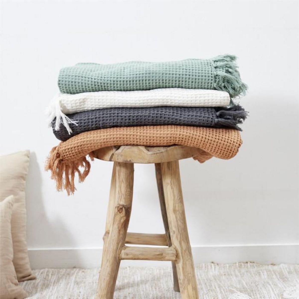 Paris Prix Jeté de Canapé  Gaufré  120x150cm Vert Sauge