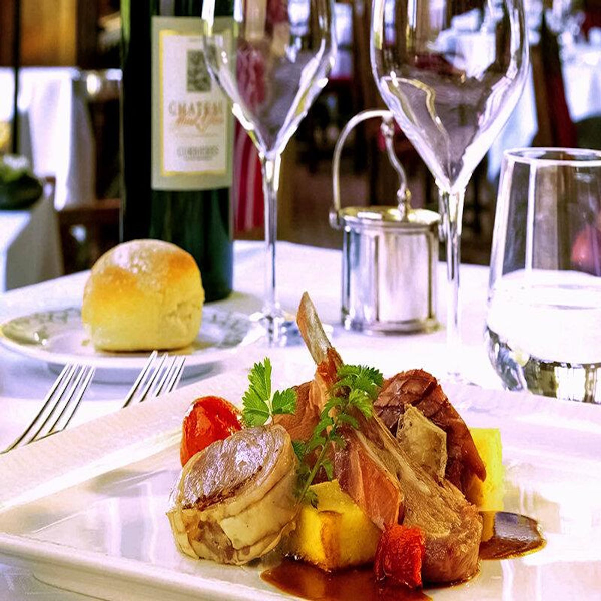 Smartbox 2 jours romantiques en hôtel 5* à Carcassonne avec dîner au restaurant La Barbacane - Coffret Cadeau Séjour