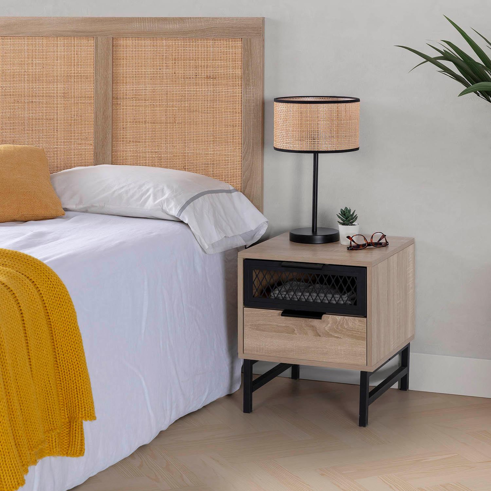 Voir la diapositive 2 : VS VENTA-STOCK Table de chevet Hera 1 porte 1 tiroir coloris bois