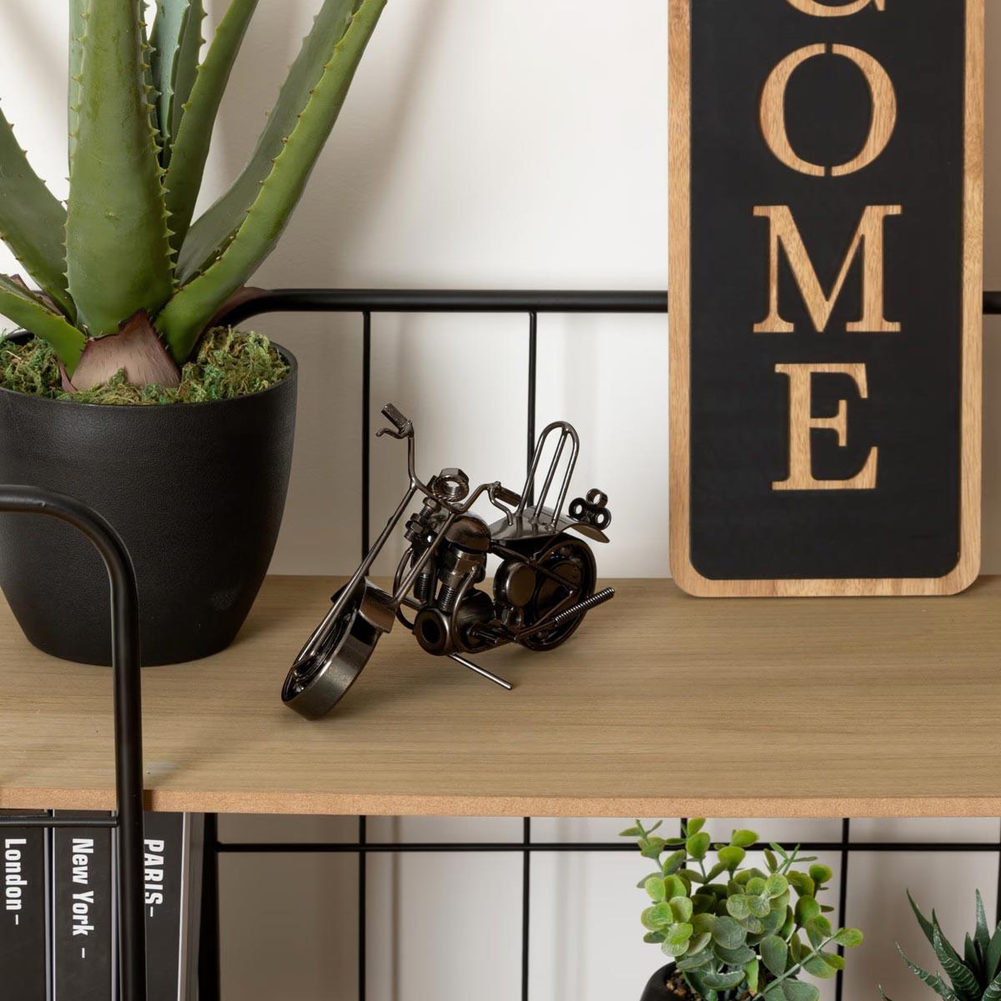 Voir la diapositive 3 : ATMOSPHERA Décoration Moto en Métal  Imran  20cm Argent