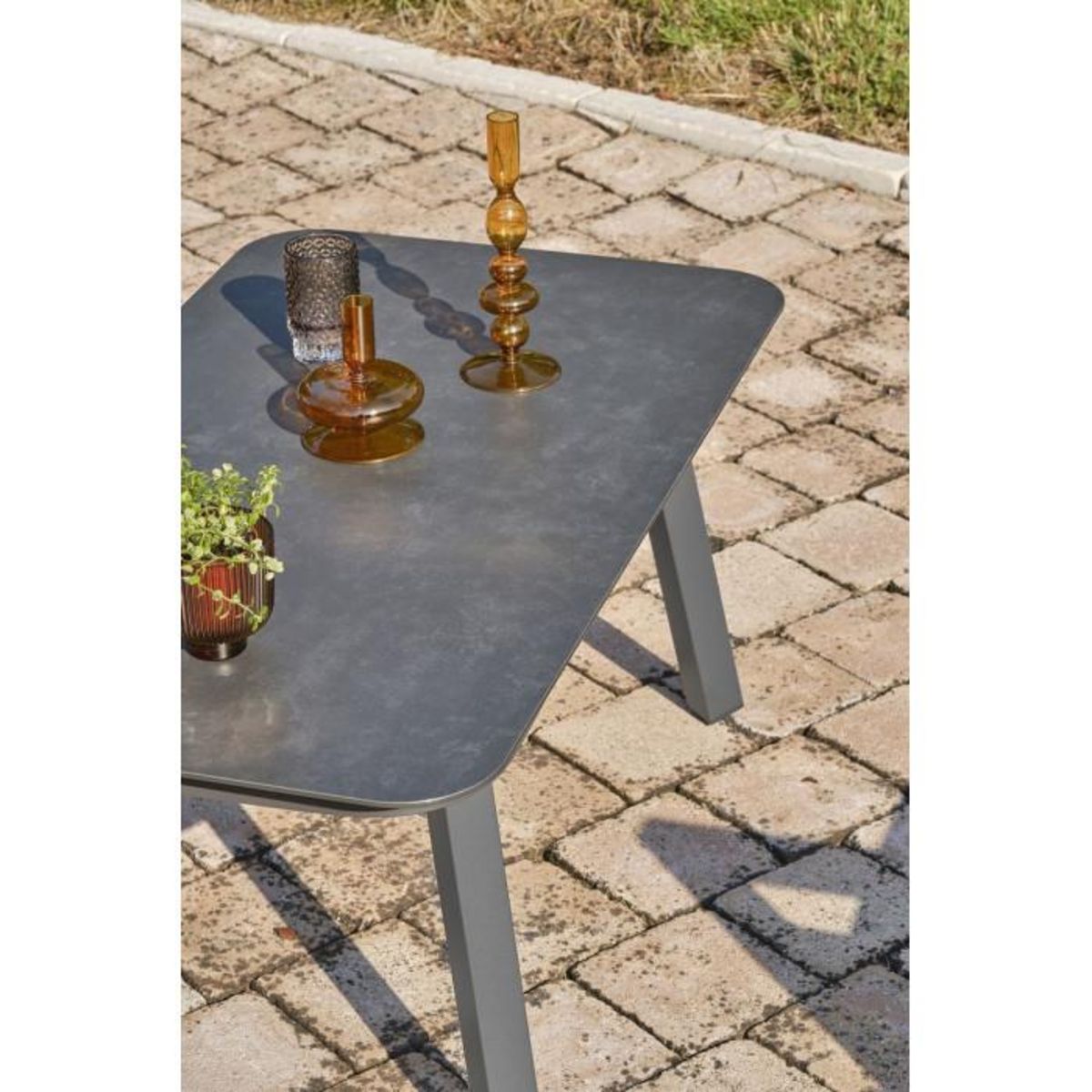 Paris Prix Salon de Jardin 4 Places  Lisbonne  132cm Gris Anthracite