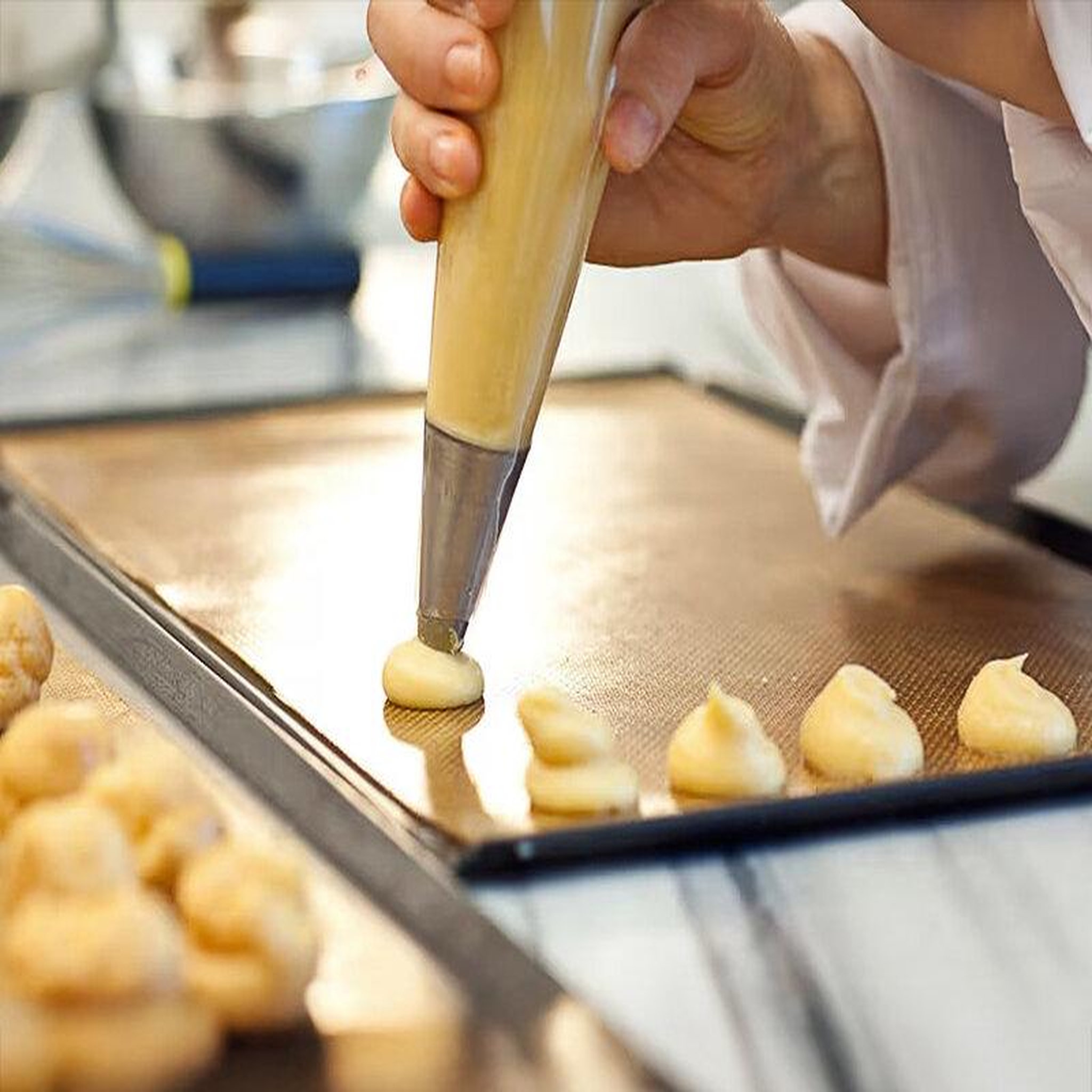 Voir la diapositive 5 : Smartbox Cours de cuisine La Pâtisserie pour 1 personne avec l'Ateliers des Chefs - Coffret Cadeau Gastronomie