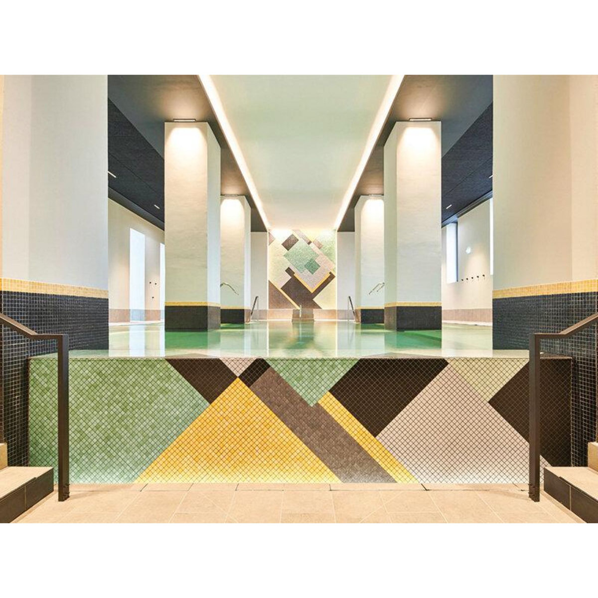 Smartbox 2 jours de luxe avec accès à l'espace détente et dîner 5 plats en hôtel 4* à Dax - Coffret Cadeau Séjour