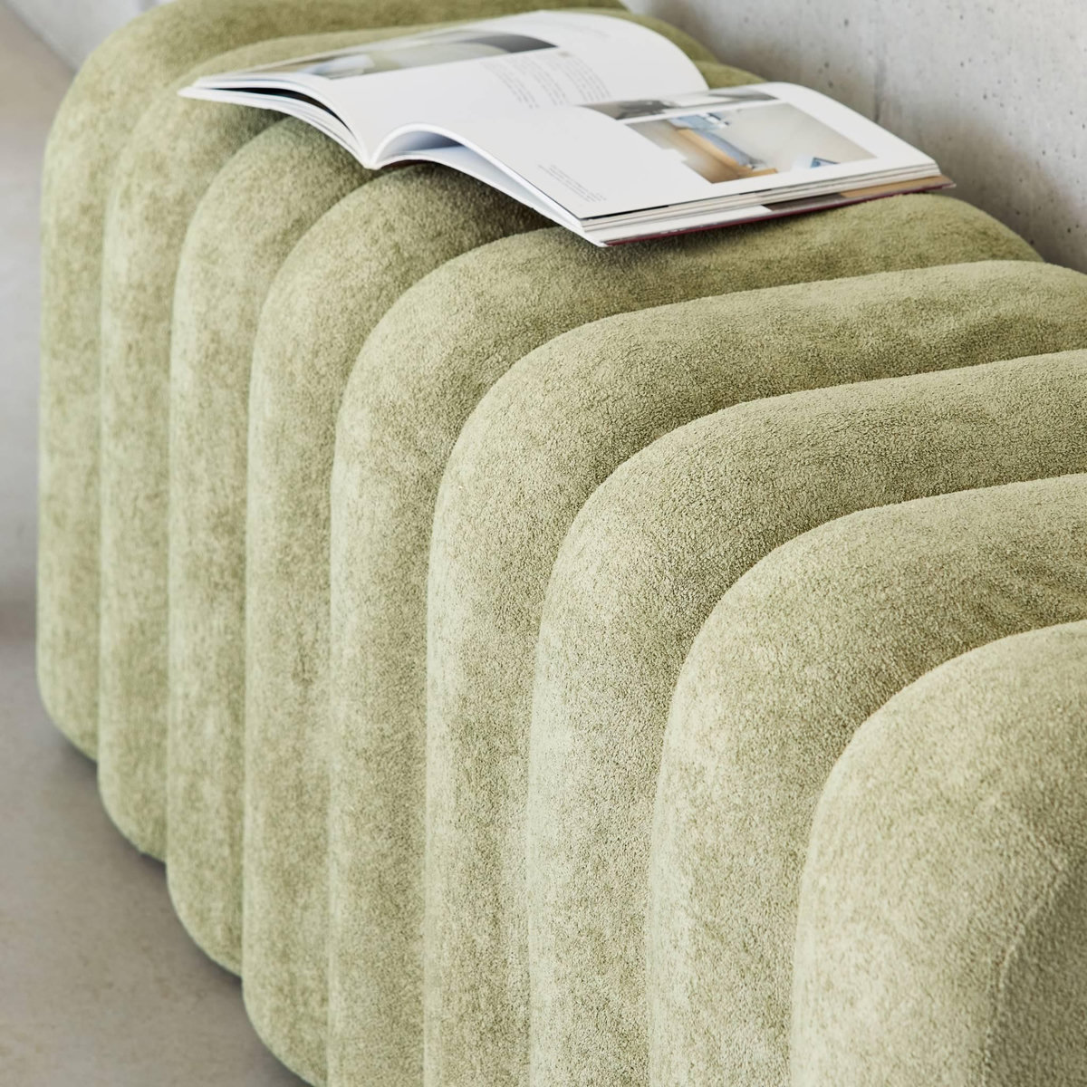 SWEEEK Banc, bout de lit contemporain en tissu