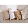 Voir la diapositive 3 : Paris Prix Coussin Déco  Cosy Losange  45x45cm Beige