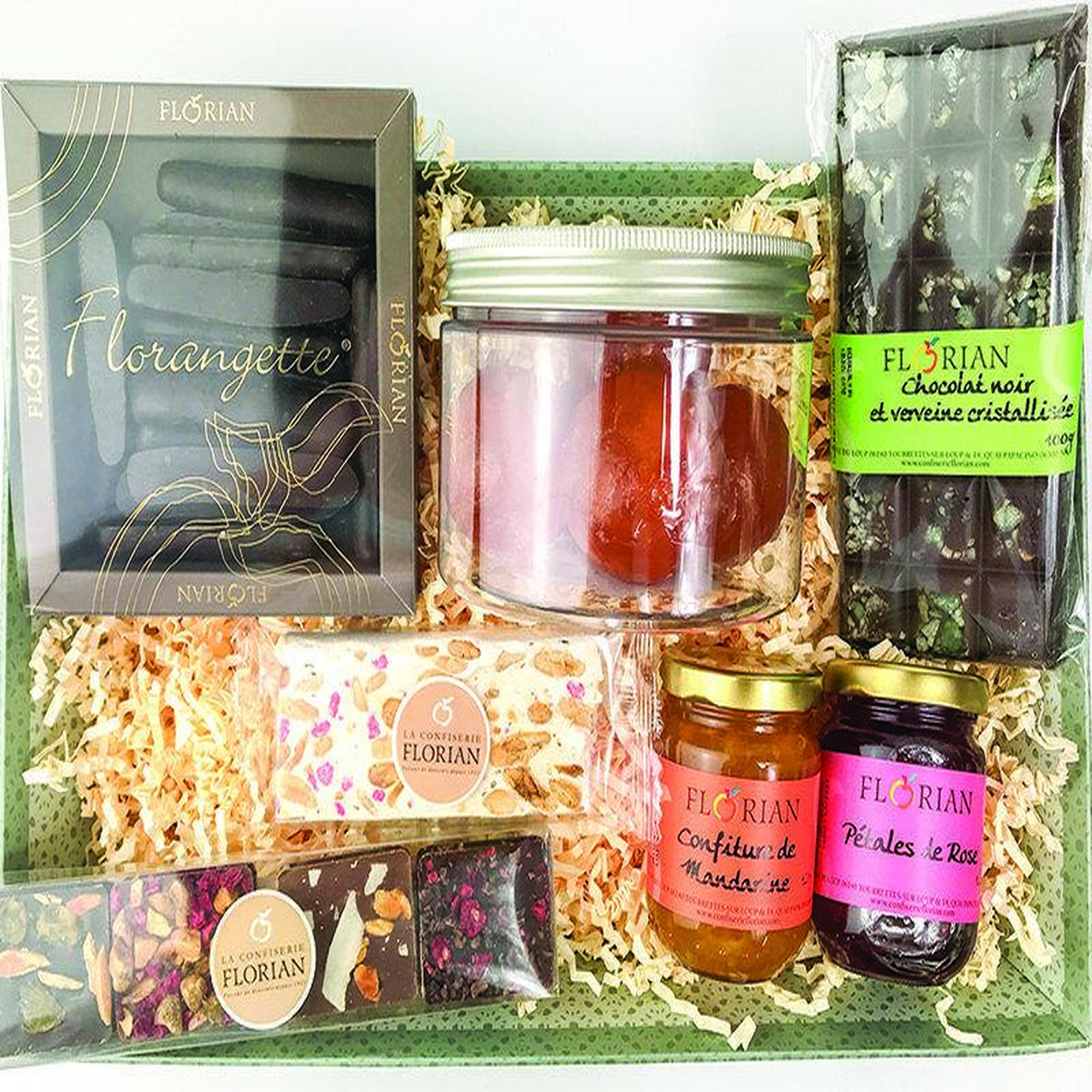 Voir la diapositive 2 : Smartbox Assortiment de délices sucrés ou salés - coffret cadeau gastronomie