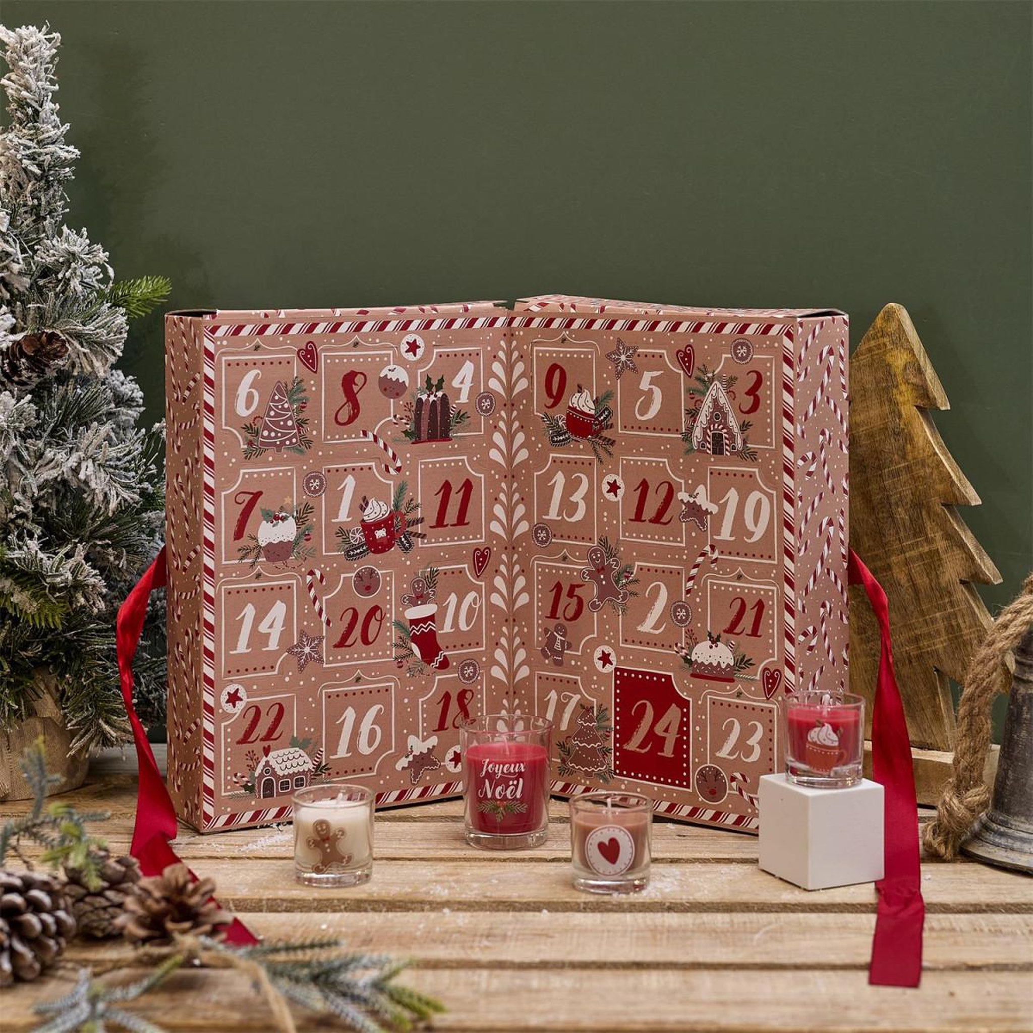Voir la diapositive 5 : The Home Deco Factory Calendrier de l'avent 24 bougies parfumées  ginger  30cm marron