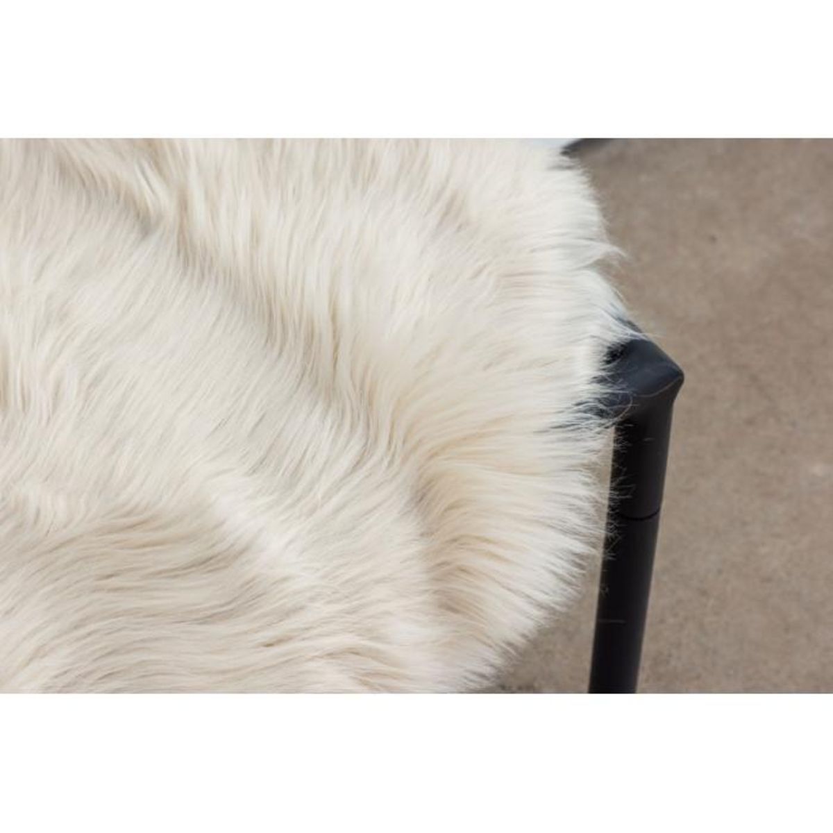 Paris Prix Tapis Imitation Fourrure  Katy  55x180cm Beige