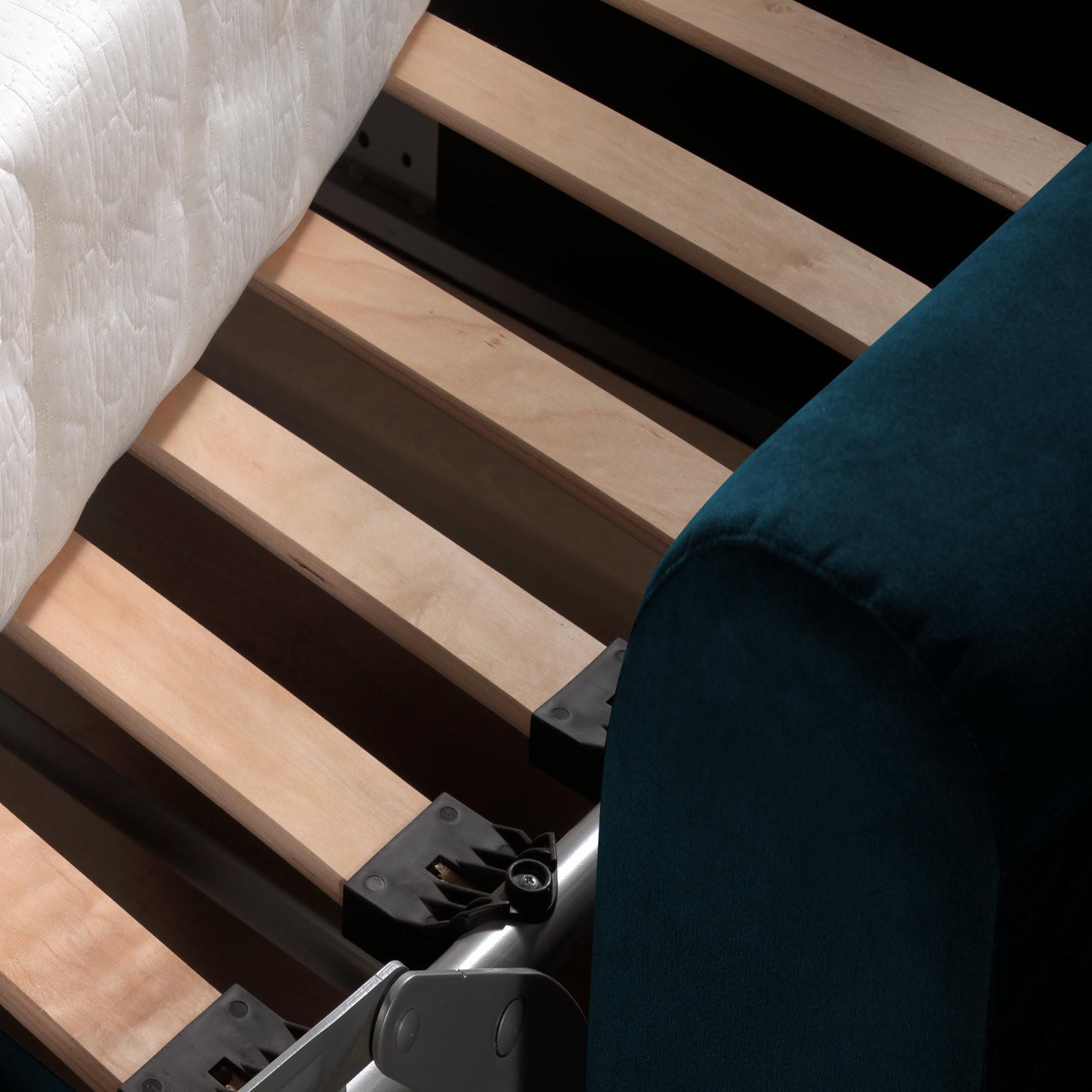 Voir la diapositive 5 : LISA DESIGN Owen - canapé 3 places convertible express couchage quotidien 140 cm matelas 12 cm en velours