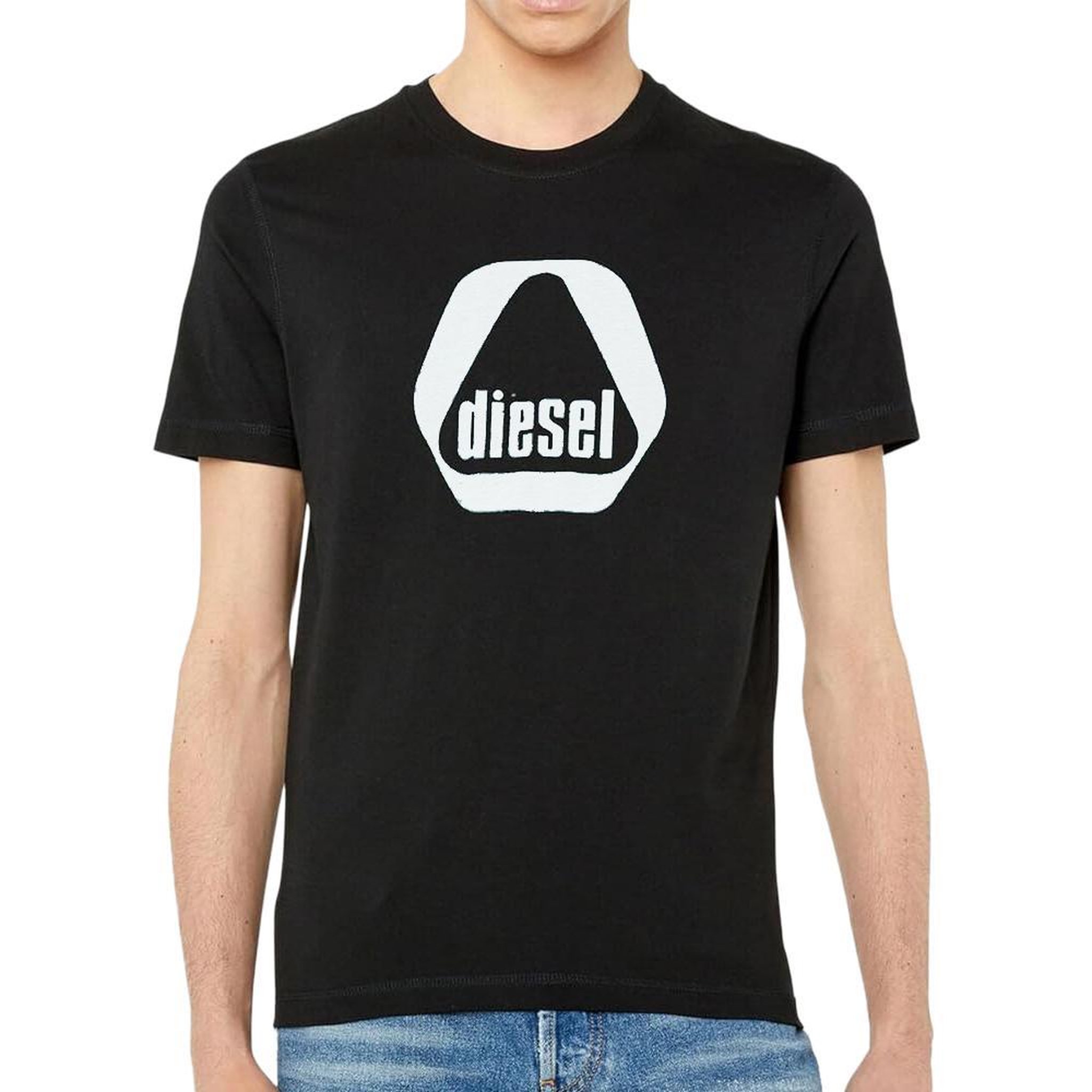 DIESEL T shirt  Homme Diesel Diegor81E. Coloris disponibles : Noir