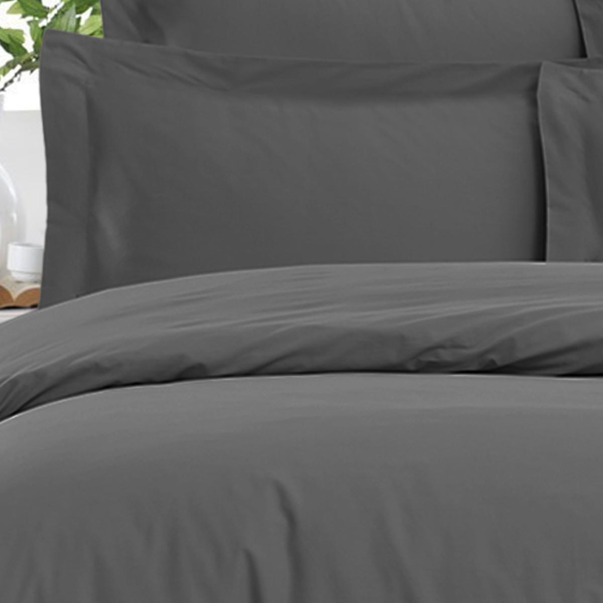 Voir la diapositive 2 : Sensei Maison Drap housse uni satin de coton bonnet 30 cm VERSALUXE