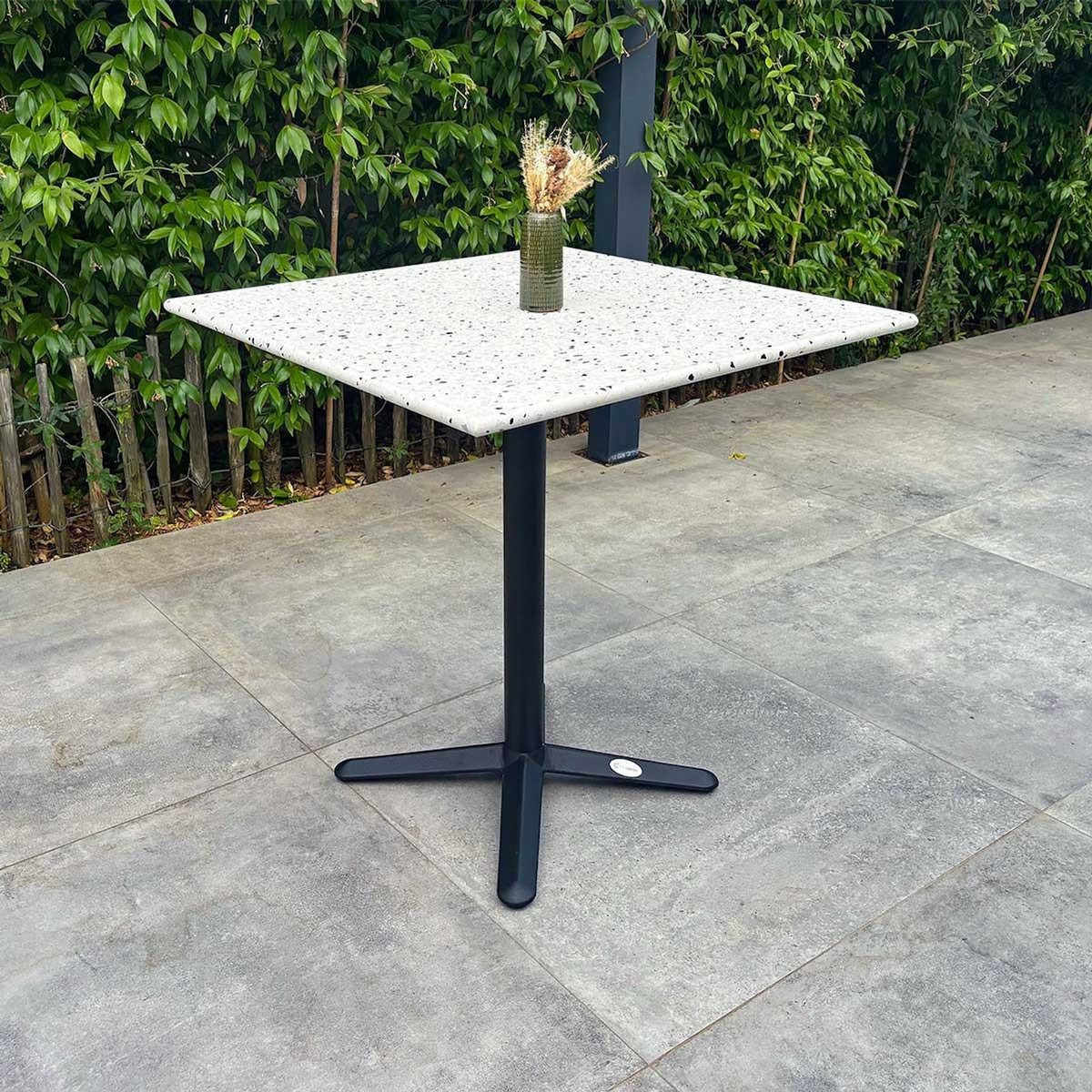Paris Prix Table de Jardin Carrée en Terrazzo  Bistro  70cm Blanc