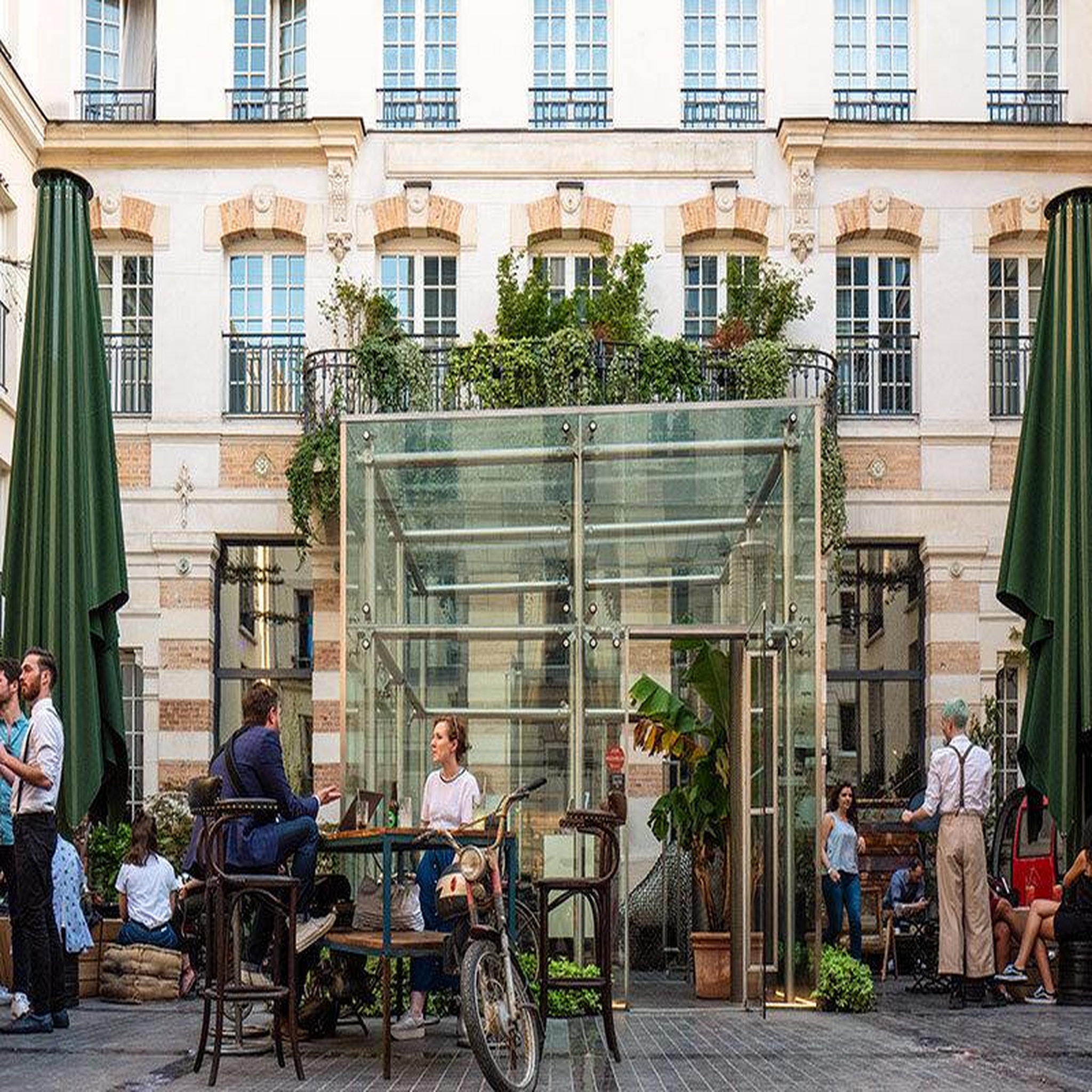 Voir la diapositive 4 : Smartbox Escapade de charme de 2 jours en hôtel 4* au cœur de paris - coffret cadeau séjour