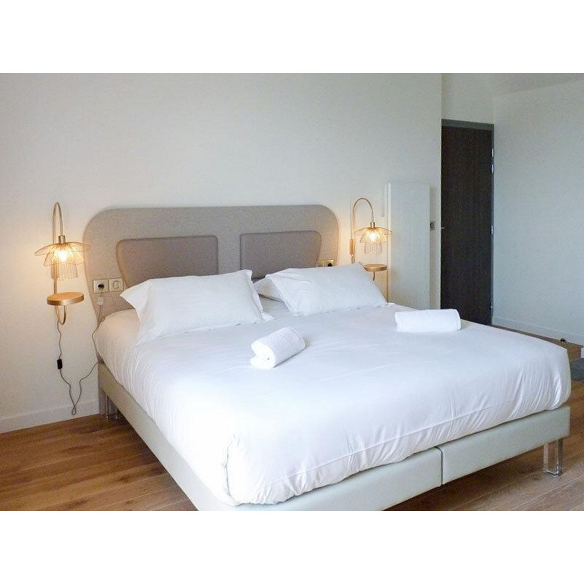 Smartbox 2 jours en bord de mer avec accès à l'espace bien-être sur la Côte de Granit Rose - Coffret Cadeau Séjour