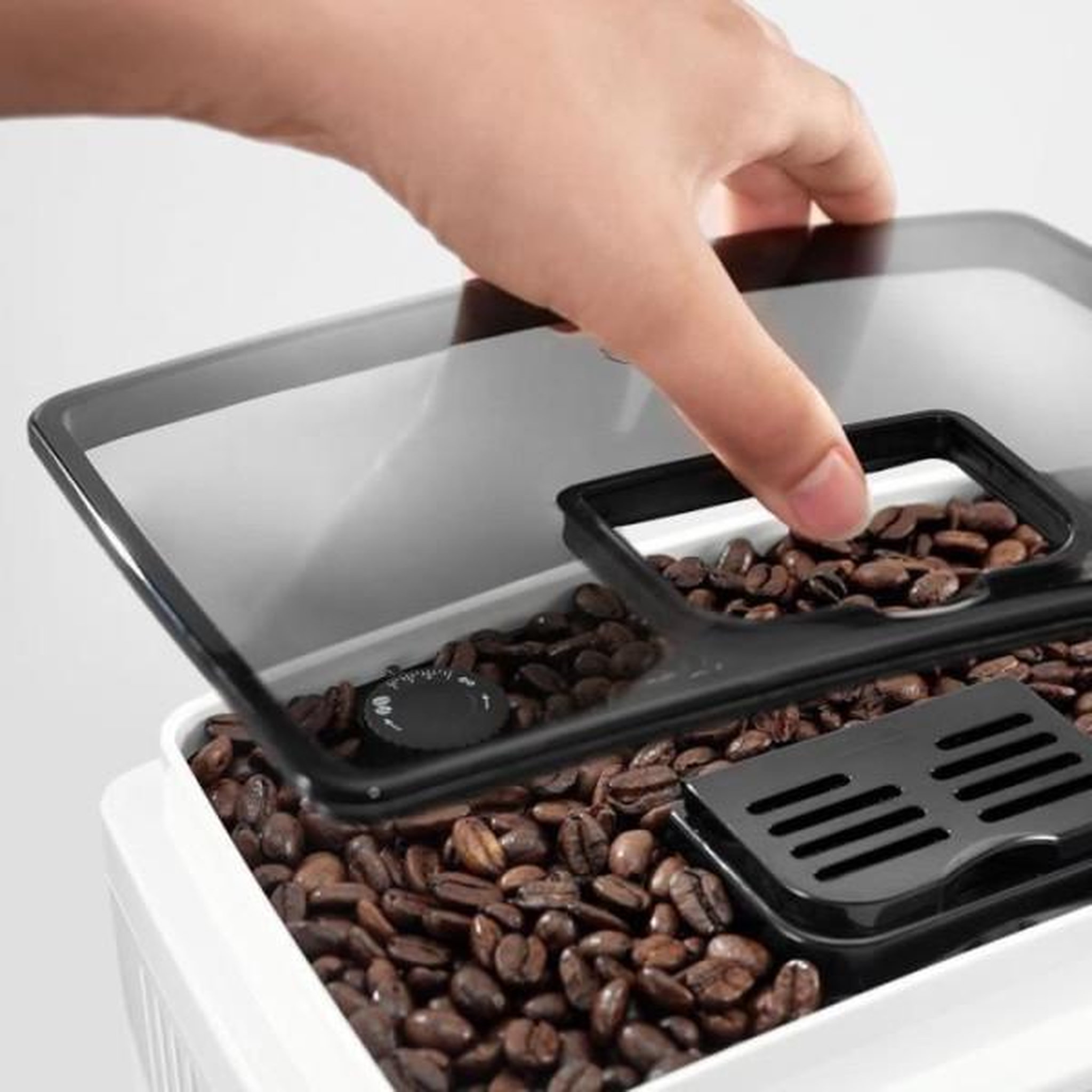 Voir la diapositive 5 : DELONGHI Machine à café automatique de longhi magnifica s ecam 22.110.w machine à expresso 1,8 l